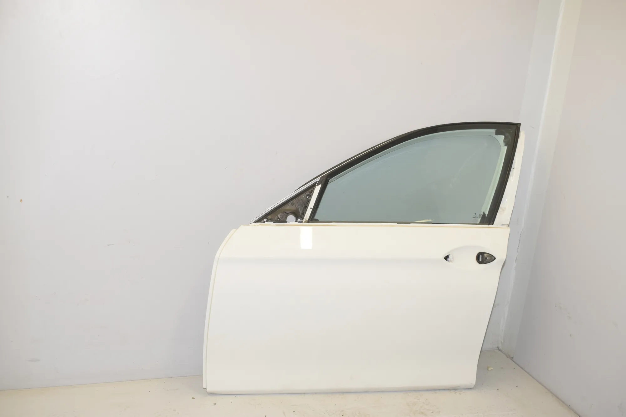 Front Left Door – OEM 000 · BMW 5 Touring (F11) M 550 d xDrive 2016 – 2