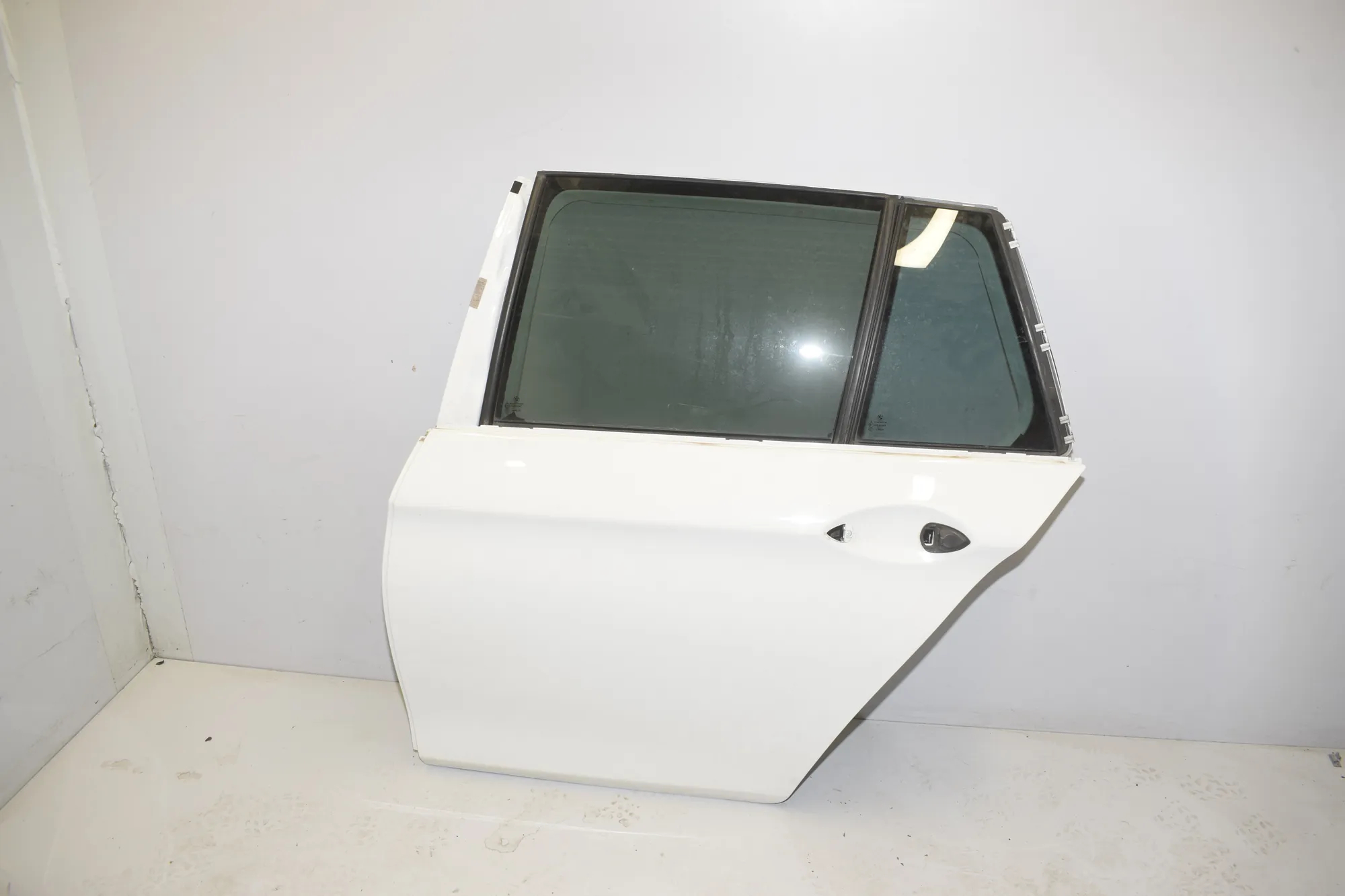 Rear Left Door – OEM 000 · BMW 5 Touring (F11) M 550 d xDrive 2016 – 2