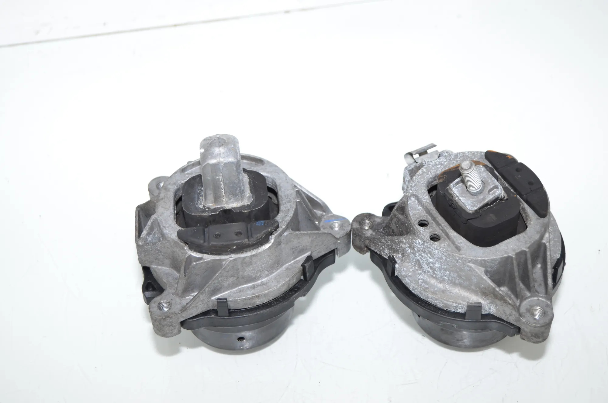Right Side Engine Mount – OEM 6850220 · BMW 3 (F30, F80) 330 d 2016 – 2