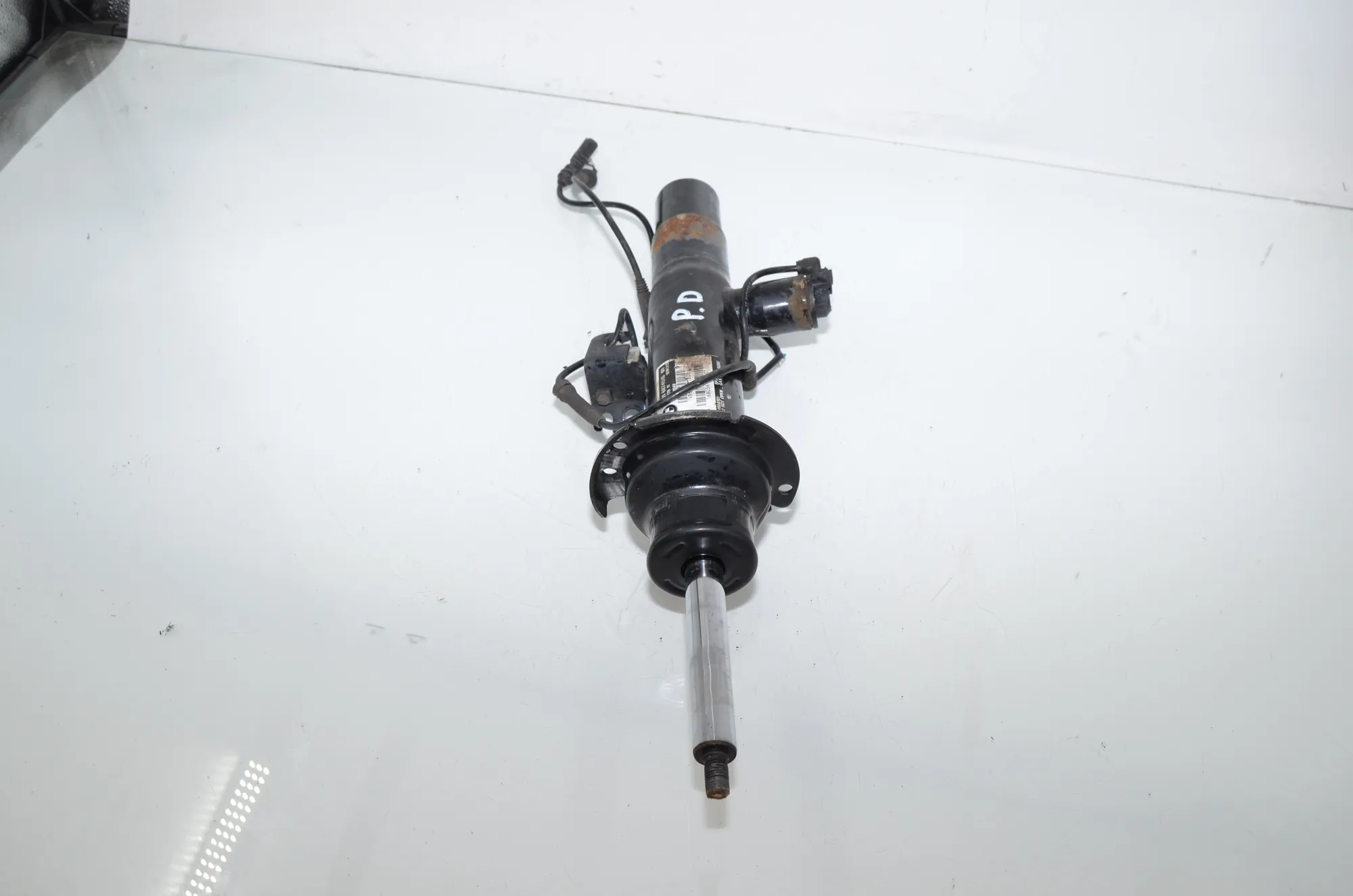 Front Right Shock Absorber – OEM 6874518 · BMW 3 (F30, F80) 330 d 2016 – 2