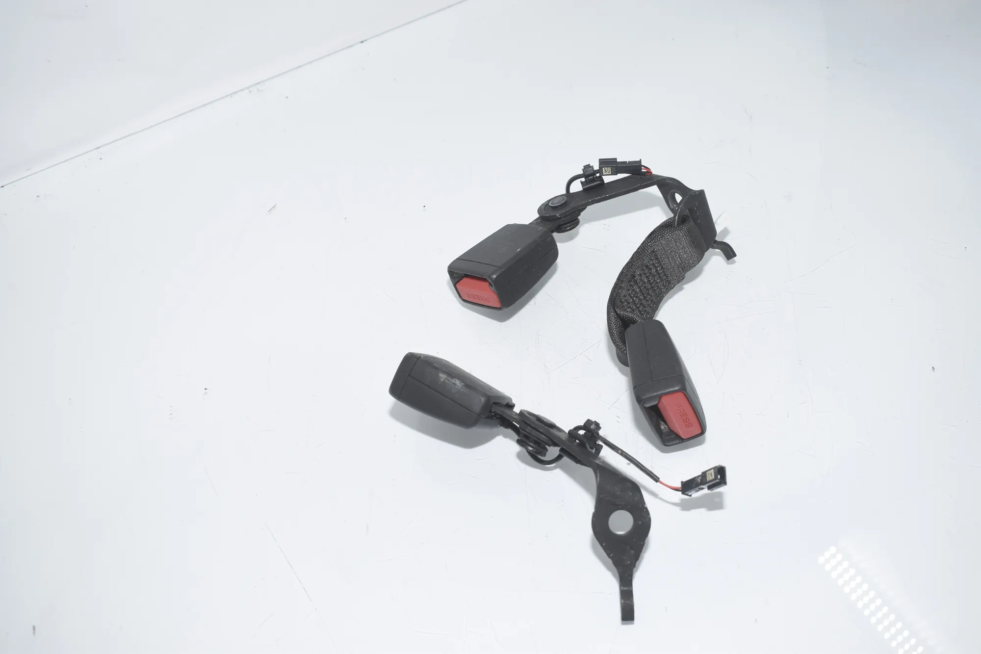 Rear Left Seat Buckle – OEM 7442031 · BMW 3 Touring (G21) (2019 - -) 320 d 2019 – 3