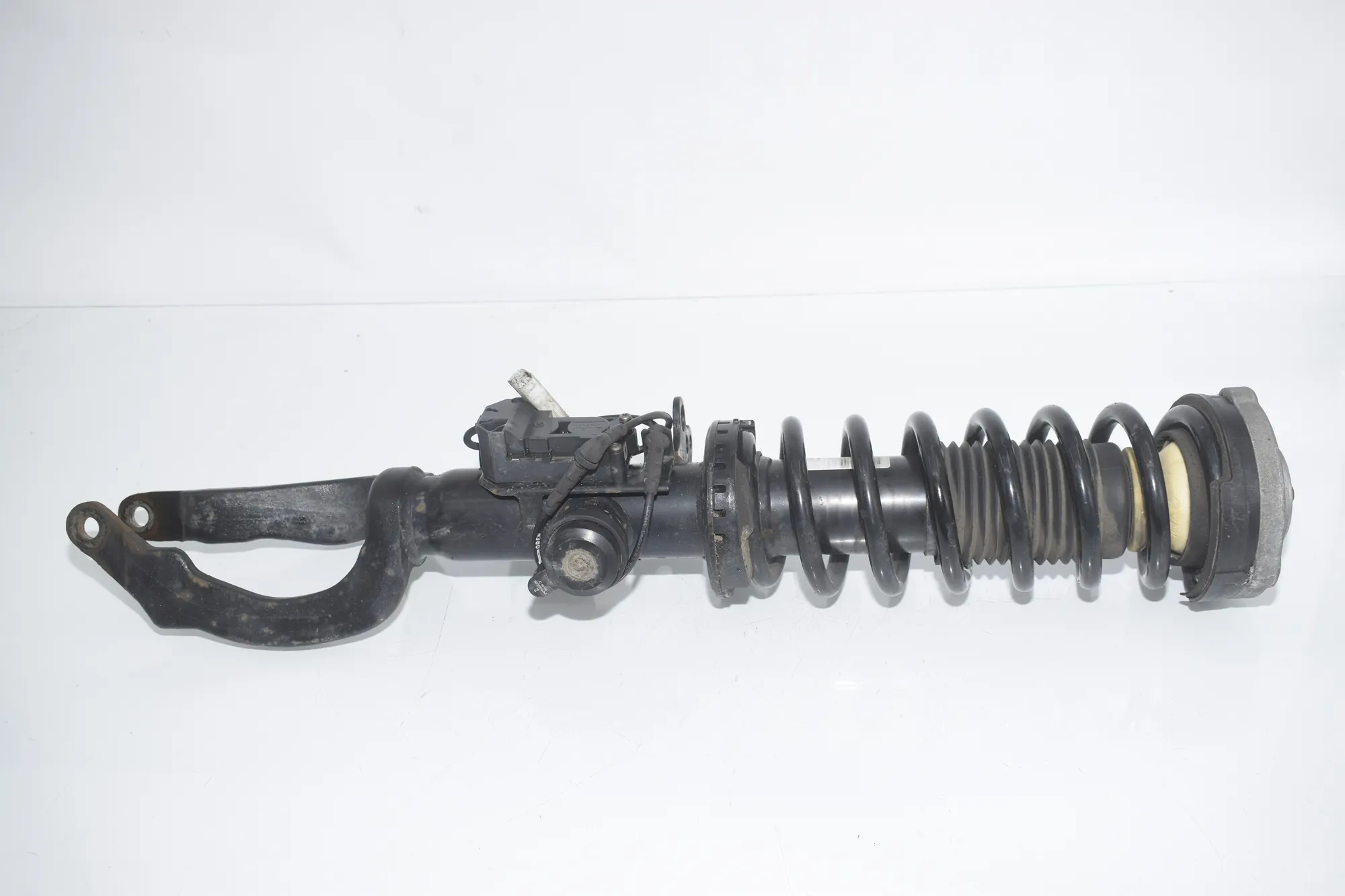 Front Left Shock Absorber – OEM 6854323 · BMW 5 Gran Turismo (F07) 535 d xDrive 2014
