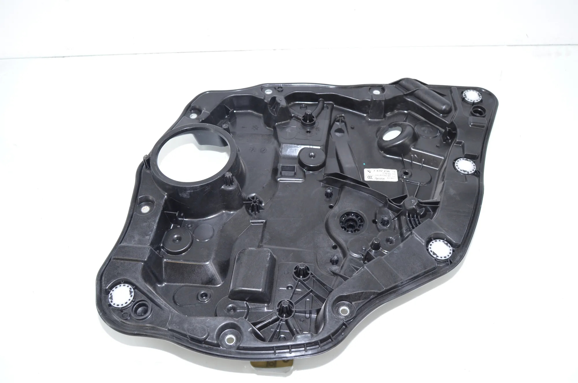 Rear Right Door Window Regulator – OEM 7432236 · BMW 3 Touring (G21) BMW 3 Touring (G21) 320 d 2021