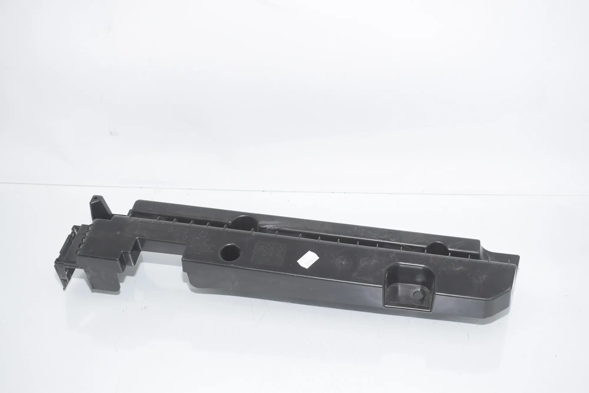 Other Trim Parts – OEM 7450722 · BMW 3 Touring (G21) BMW 3 Touring (G21) 318 d 2019