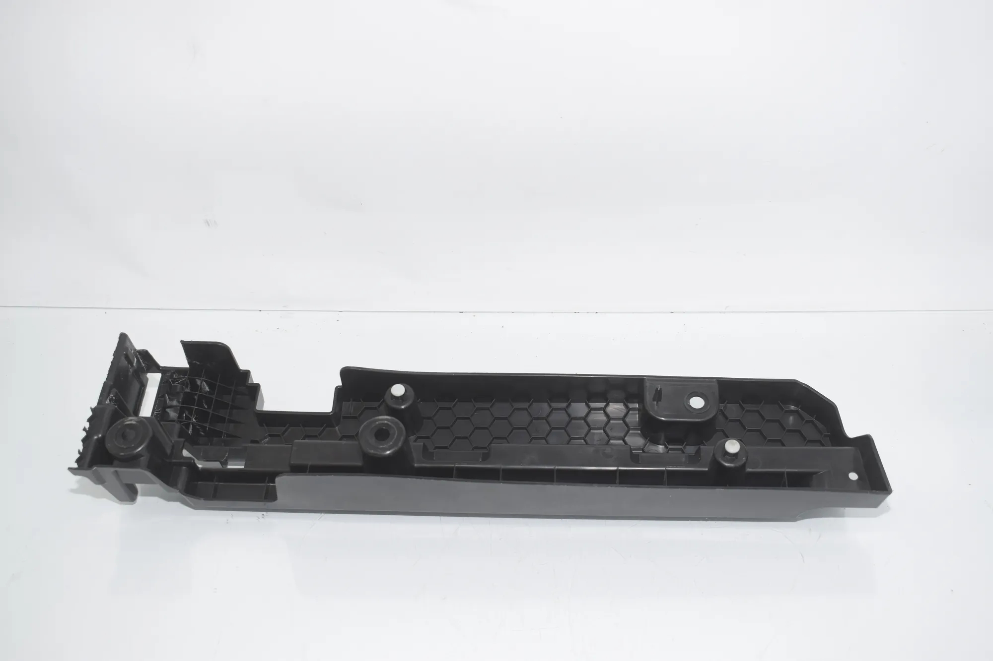 Other Trim Parts – OEM 7450722 · BMW 3 Touring (G21) BMW 3 Touring (G21) 318 d 2019 – 3