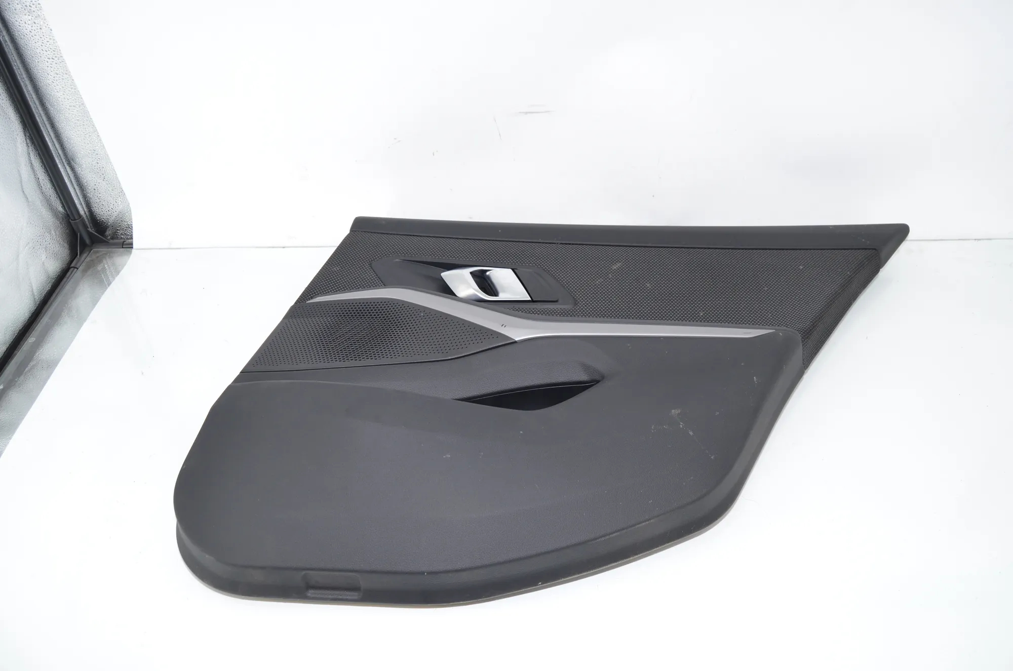 Rear Right Door Panel – OEM 17712861 · BMW 3 (G20, G28) BMW 3 (G20, G28) 3 (G20) 318 d 2021 – 2