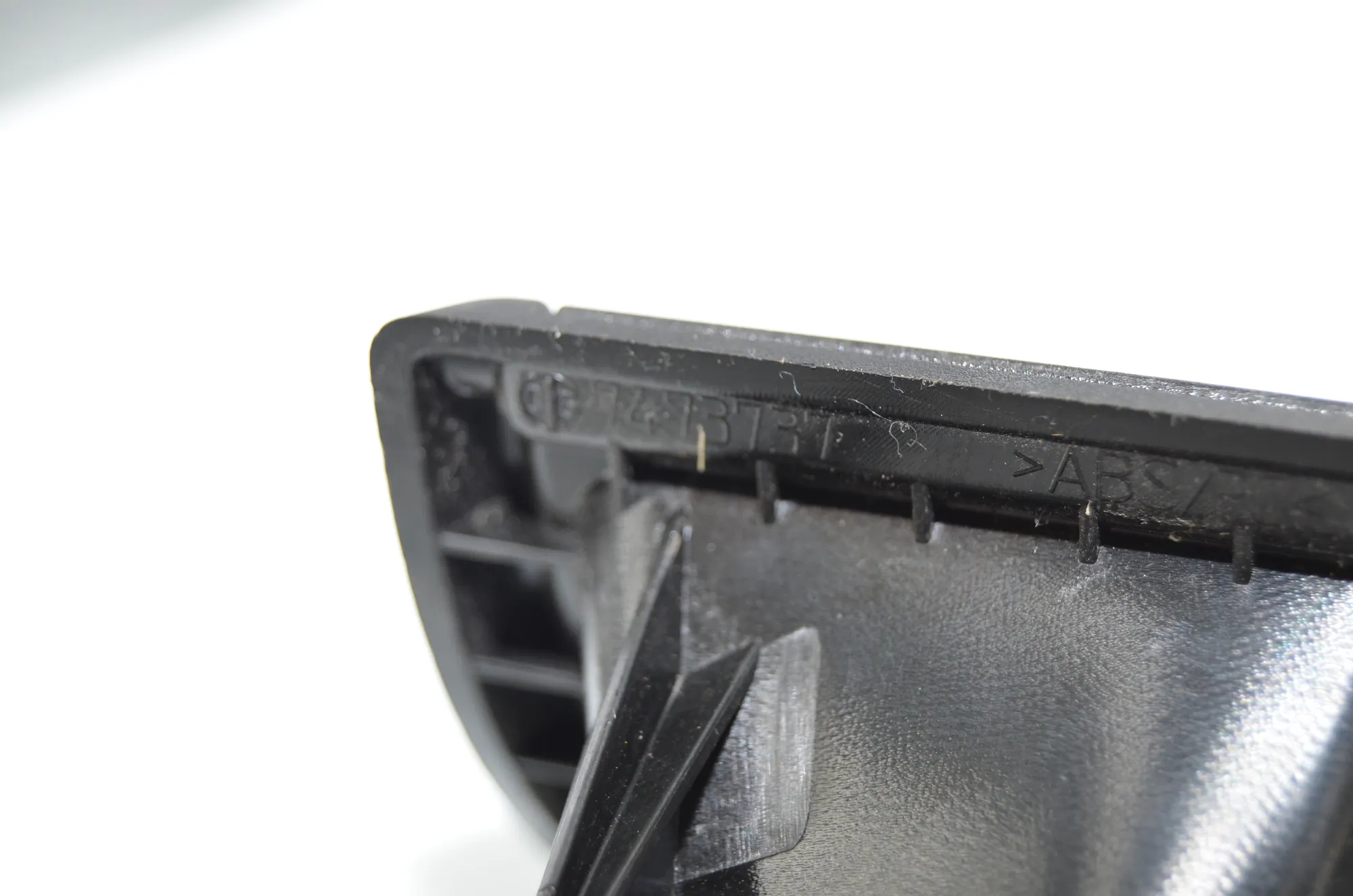 Other Interior Parts – OEM 7473738 · BMW 3 Touring (G21) BMW 3 Touring (G21) 318 d 2020 – 5