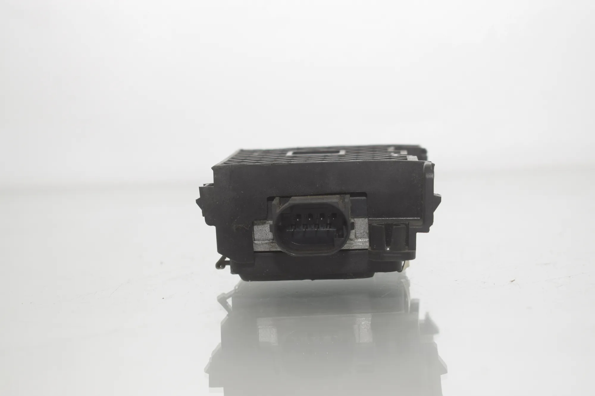 Distance Radar Sensor – OEM 5A78599 · BMW X5 (G05) BMW X5 (G05) xDrive 30 d 2018 – 5