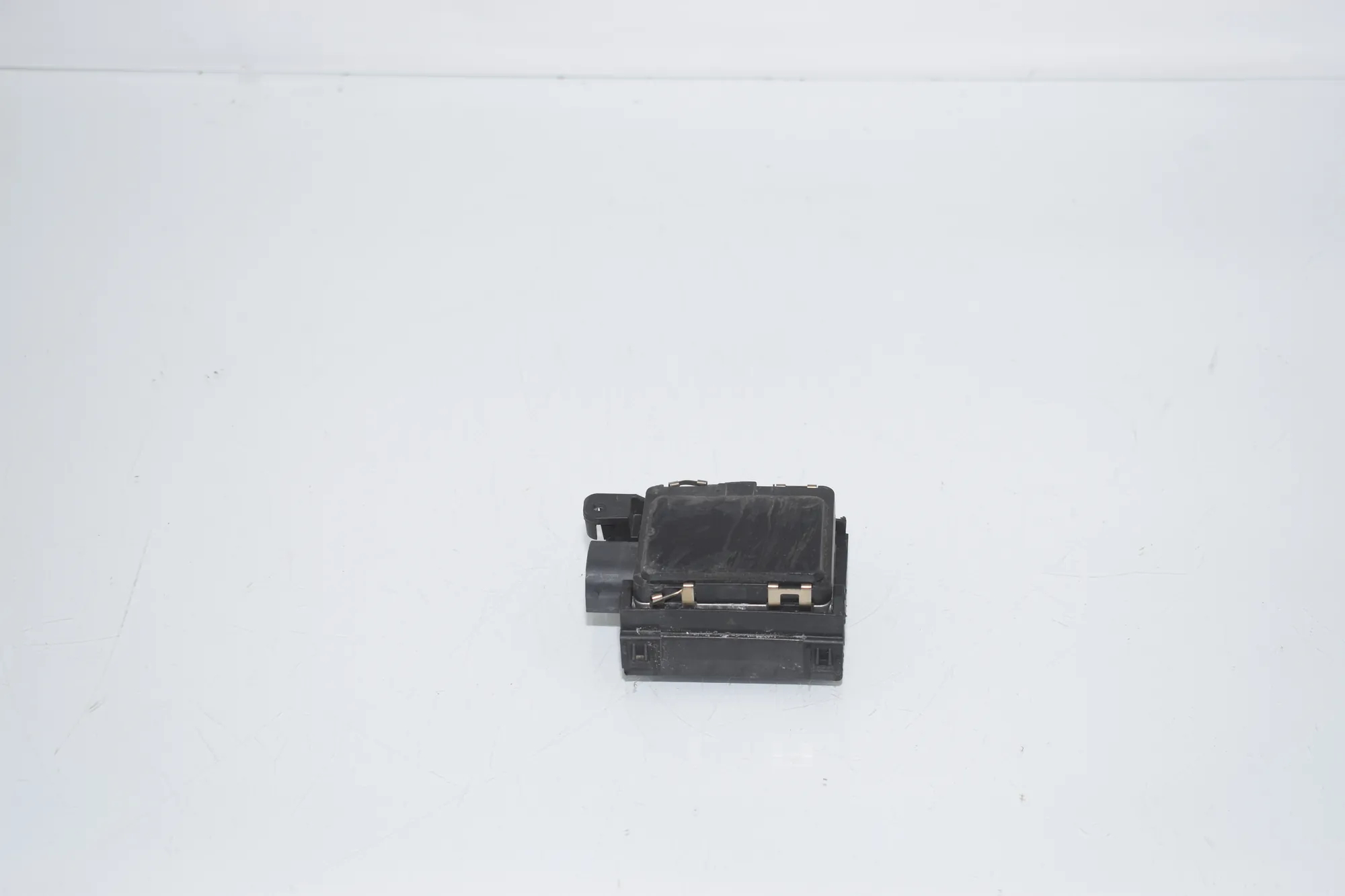 Distance Radar Sensor – OEM 5A78599 · BMW X5 (G05) BMW X5 (G05) xDrive 30 d 2018 – 3