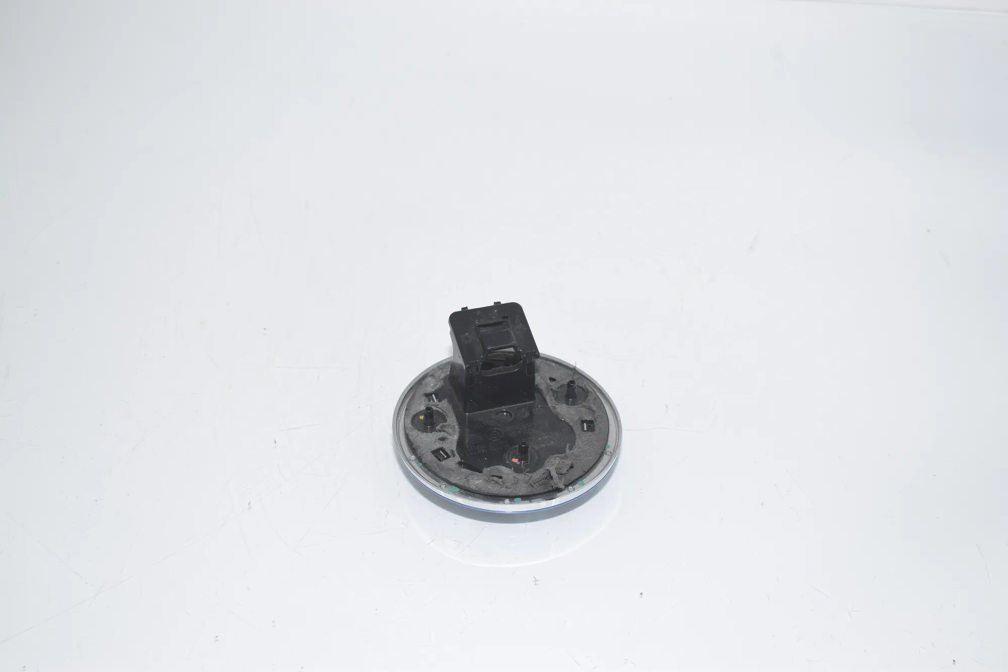 Car Manufacturer Badge Emblem – OEM 7497531 · BMW i4 (G26) BMW i4 (G26) eDrive40 2021 – 4