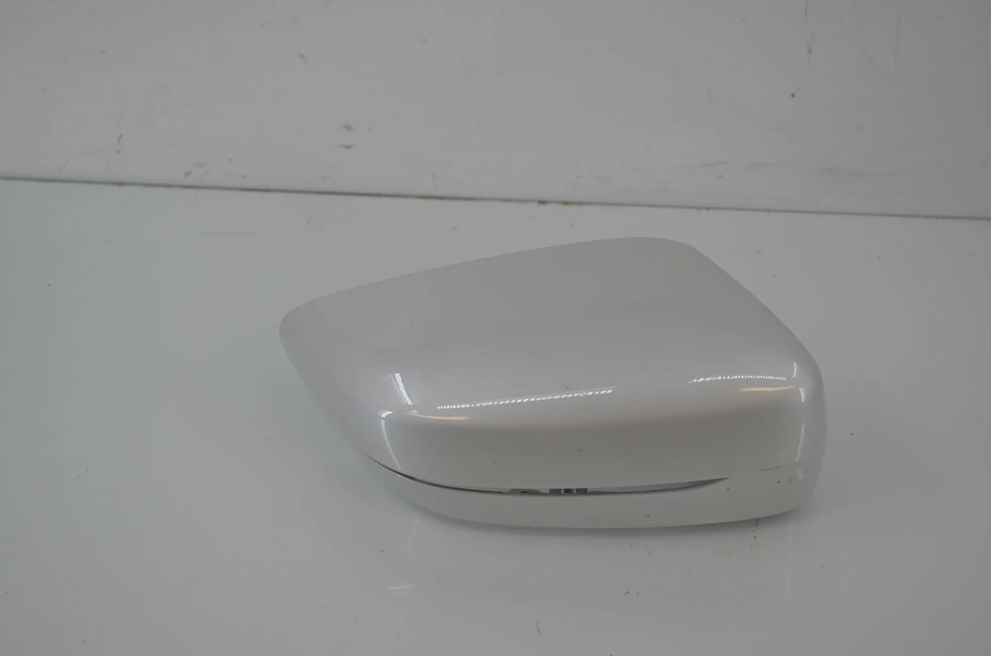 Front Right Mirror Trim – OEM 8491586 · BMW 3 Touring (G21) BMW 3 Touring (G21) 320 d 2020 – 2