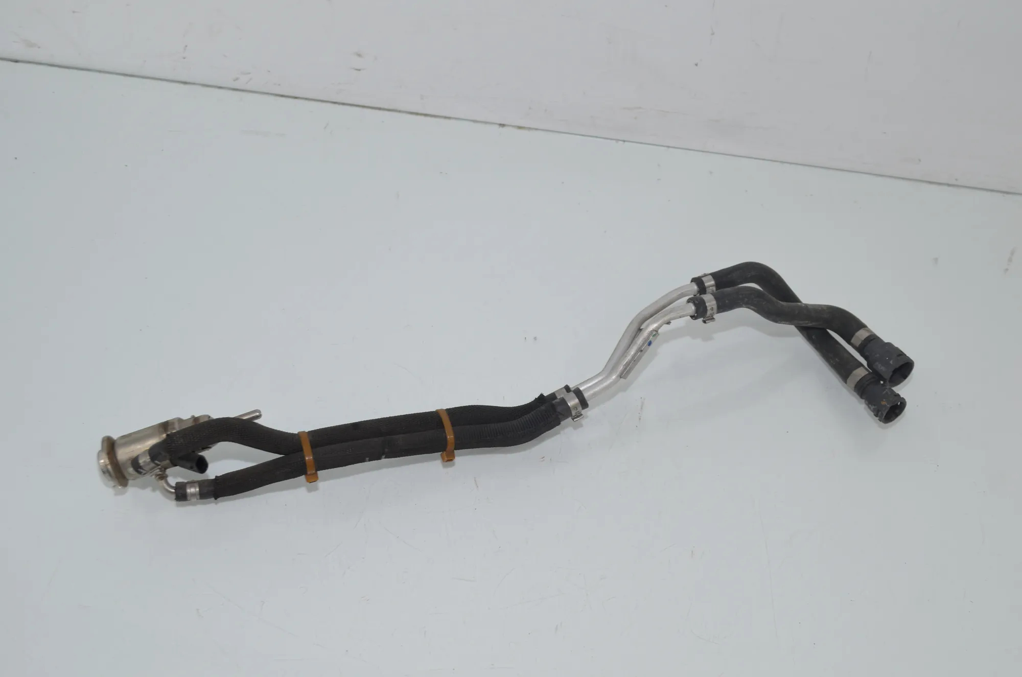 AdBlue Injectors – OEM 8580209 · BMW 3 Touring (G21) BMW 3 Touring (G21) 320 d 2020 – 3