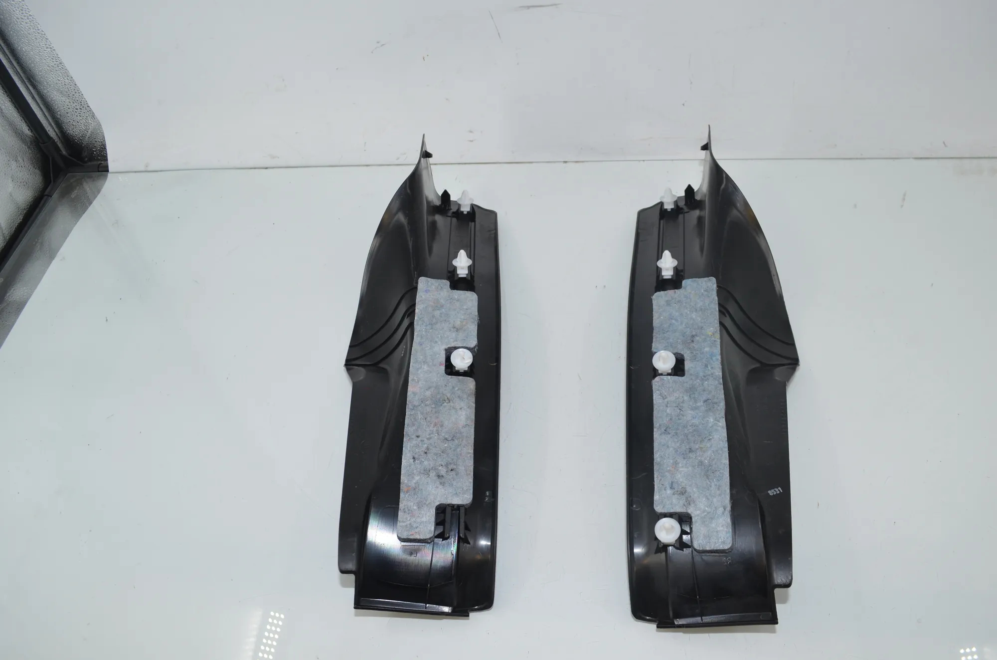 Rear Right Interior Step Trim – OEM 7446424 · BMW 3 Touring (G21) BMW 3 Touring (G21) 320 d 2020 – 3