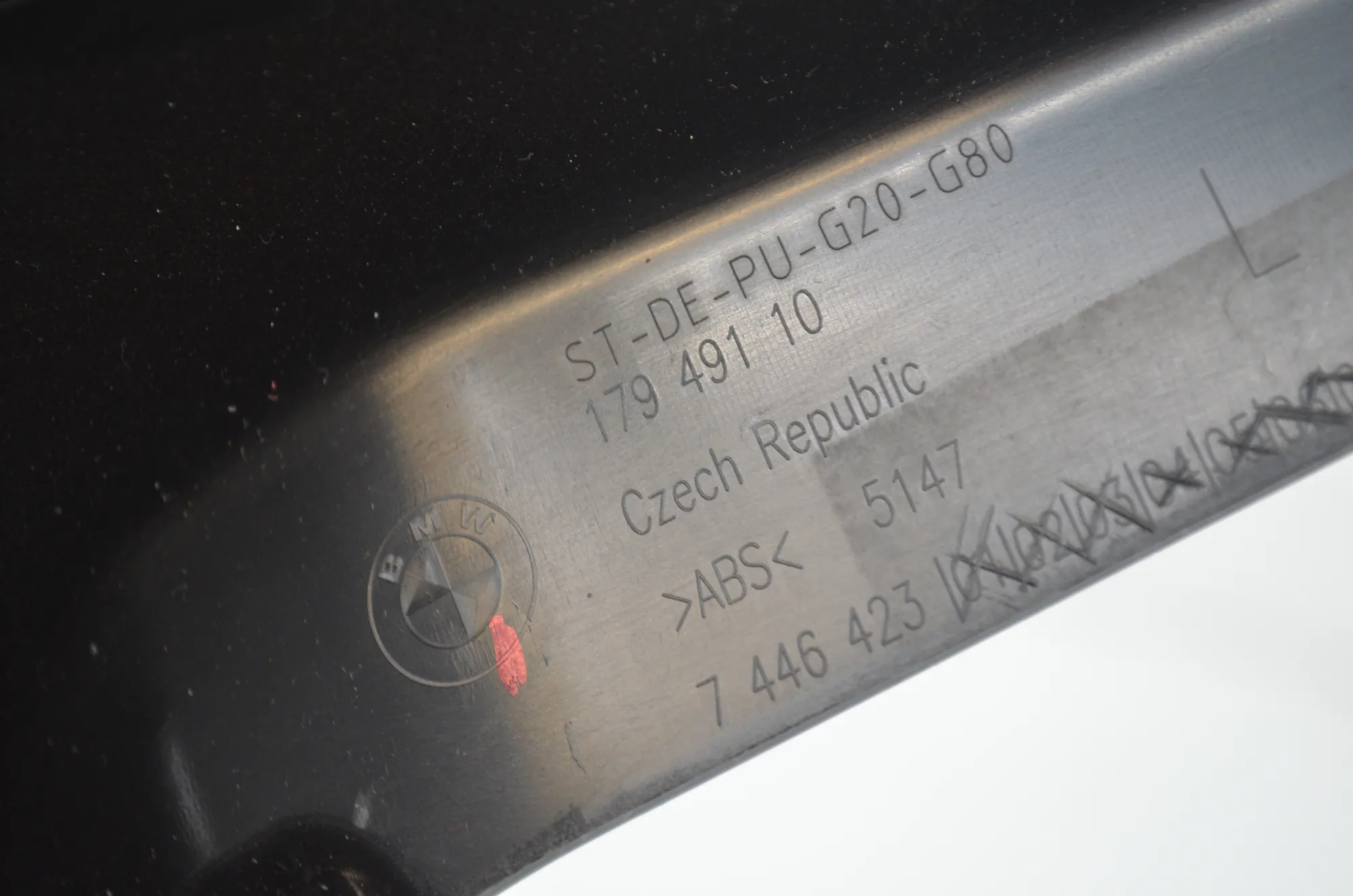 Rear Right Interior Step Trim – OEM 7446424 · BMW 3 Touring (G21) BMW 3 Touring (G21) 320 d 2020 – 6