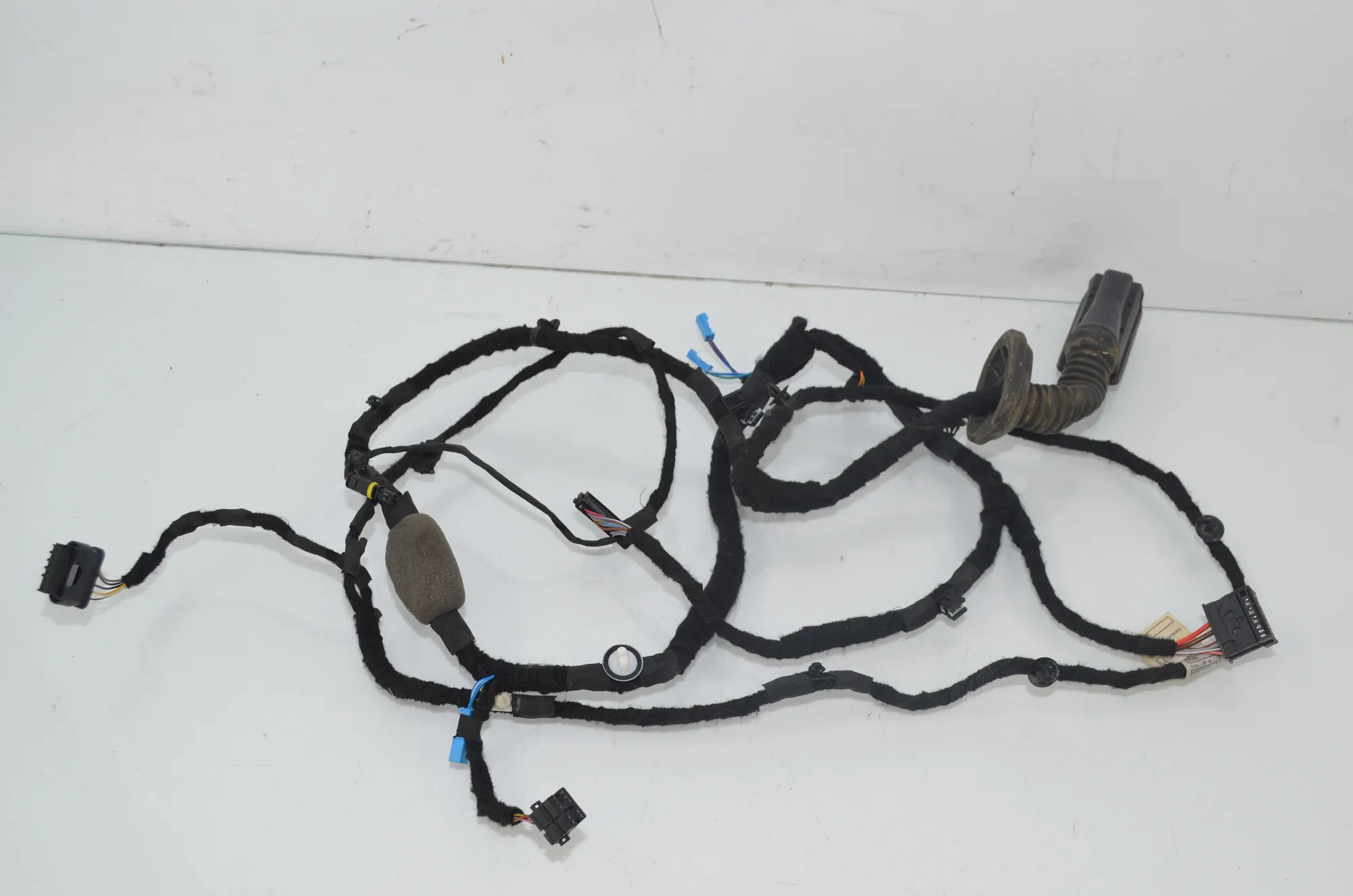 Front Right Door Wiring – OEM 9436281 · BMW 3 Touring (G21) BMW 3 Touring (G21) 320 d 2020 – 3