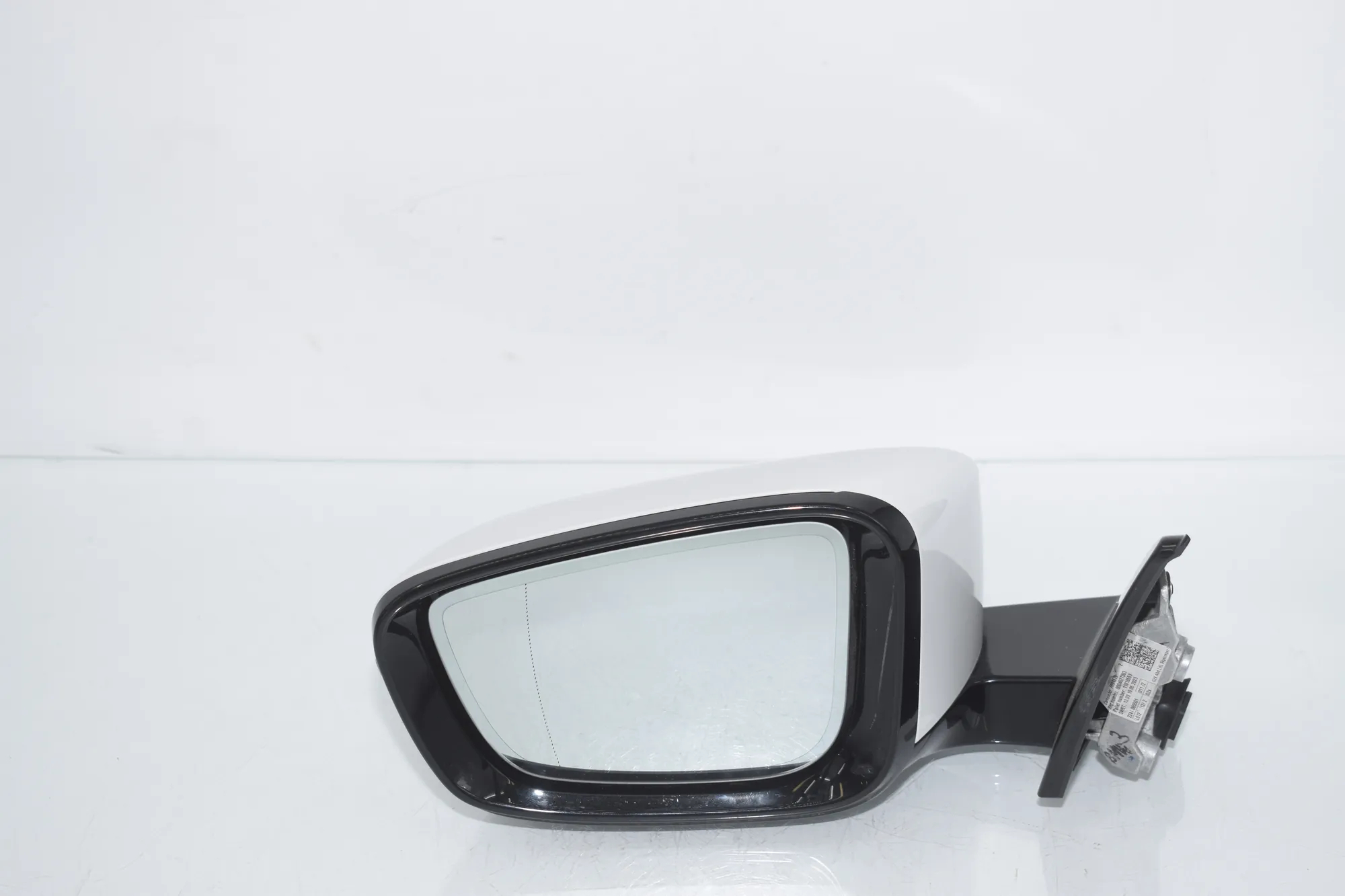 Left Side Wing Mirror · BMW i4 (G26) BMW i4 (G26) eDrive35 2024