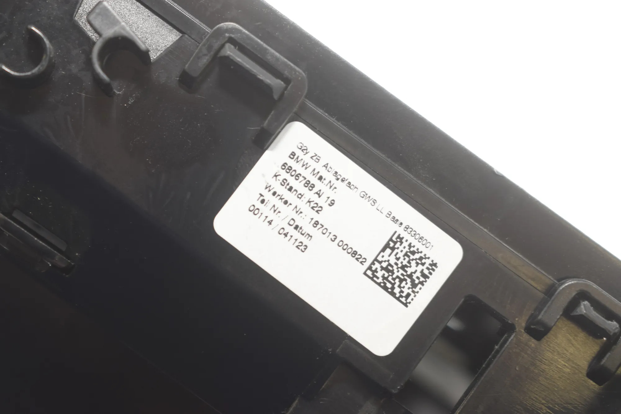 Cup Holder – OEM 6806788 · BMW 3 Touring (G21) BMW 3 Touring (G21) 320 d 2019 – 4