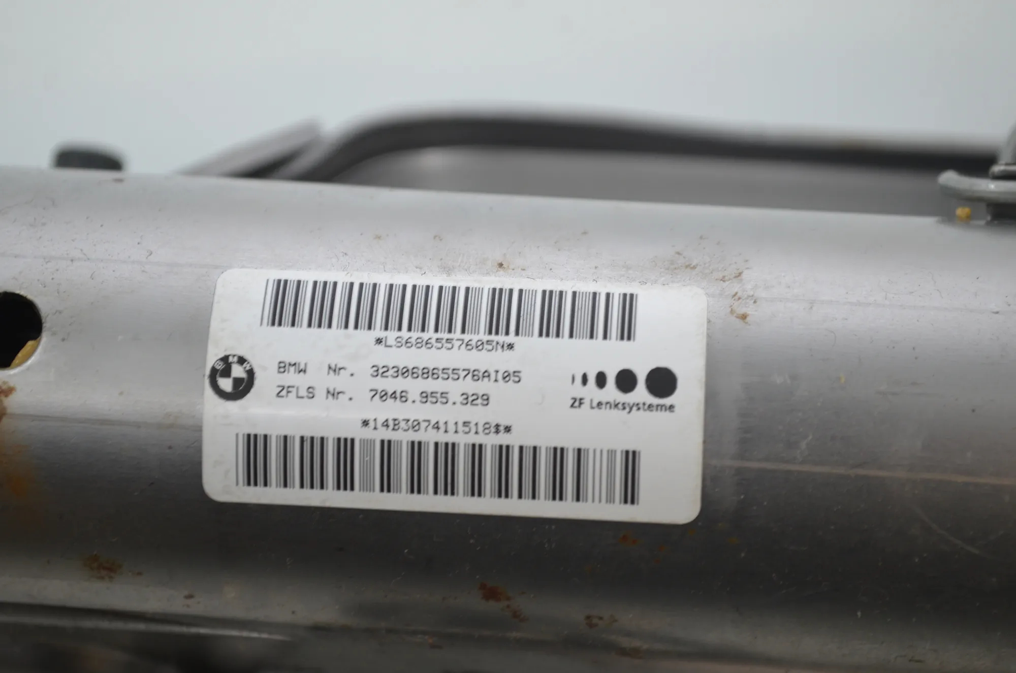 Steering Wheel Adjustment Mechanism – OEM 6865576 · BMW i3 (I01) Electric 2014 – 5