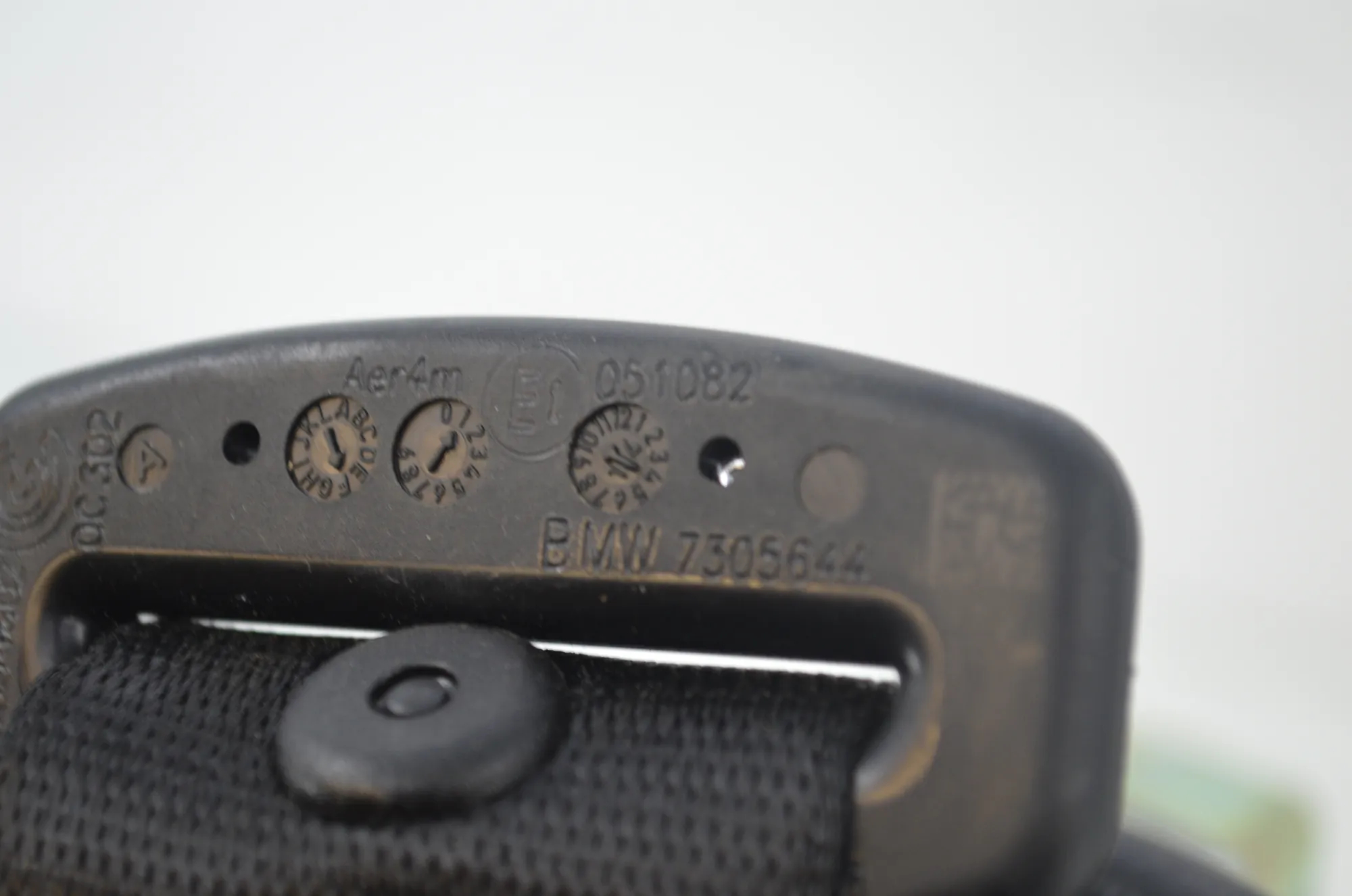 Rear Left Seatbelt – OEM 7305643 · BMW i3 (I01) Electric 2014 – 5