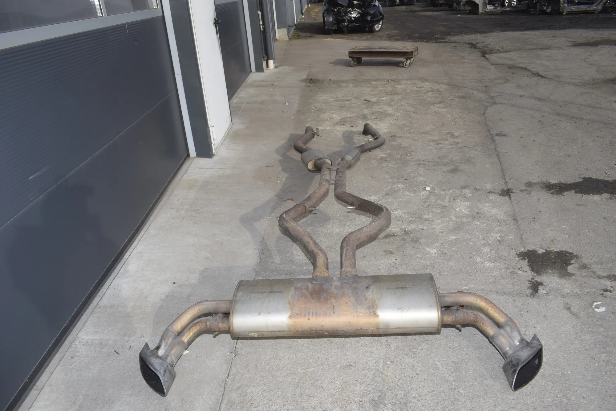 Exhaust – OEM 7578186 · BMW X6 (E71, E72) xDrive 50 i 2008 – 3
