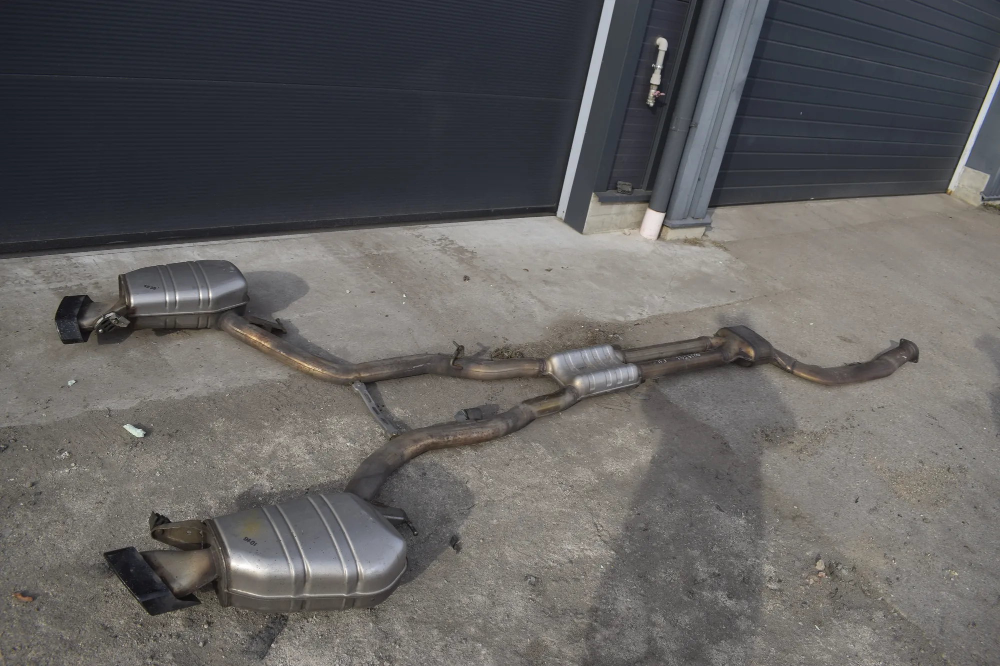Exhaust – OEM 8516532 · BMW 5 Touring (F11) M 550 d xDrive 2016 – 8