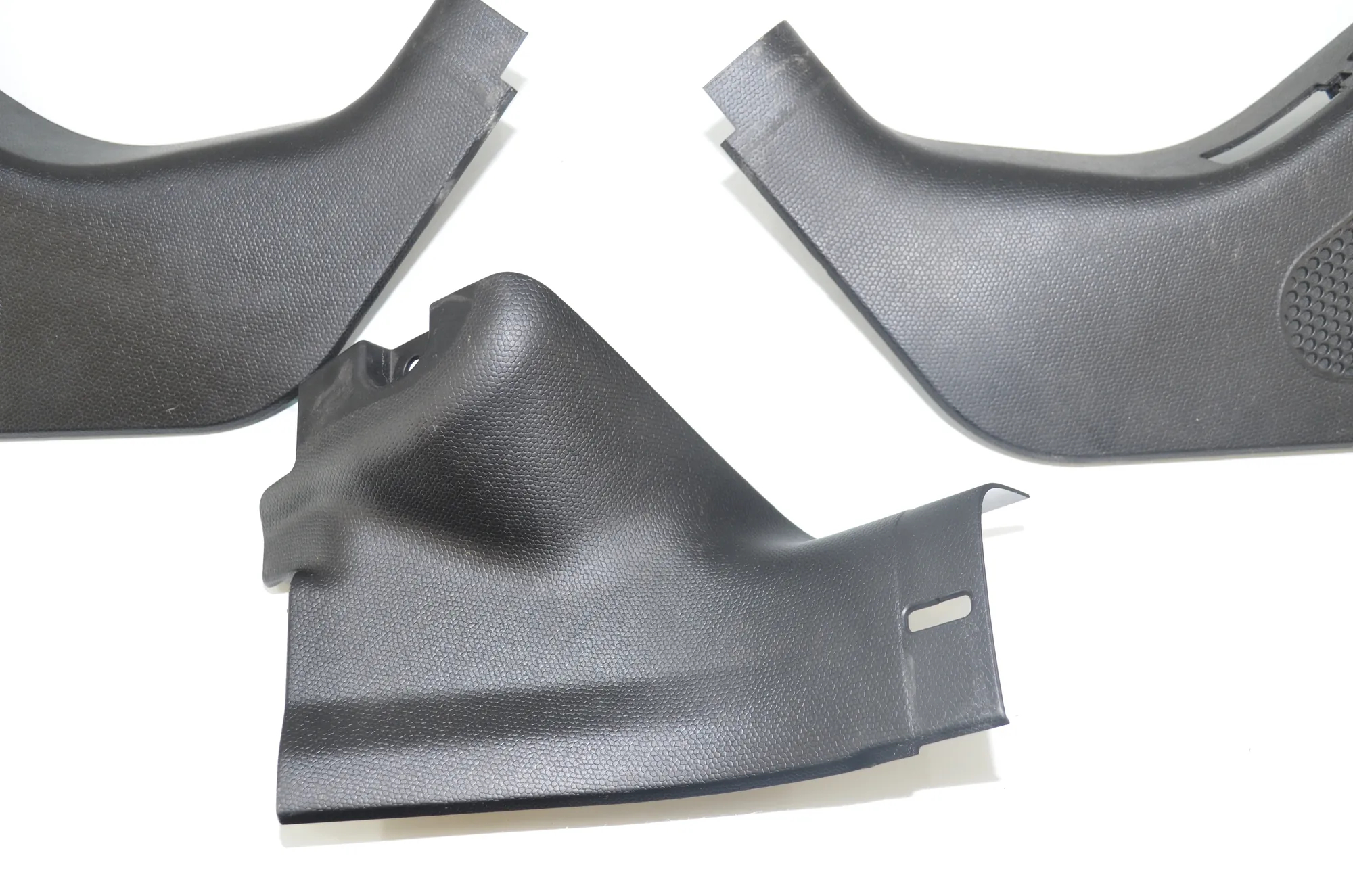 Front Right Interior Step Trim – OEM 7272418 · BMW i3 (I01) Electric 2014 – 4
