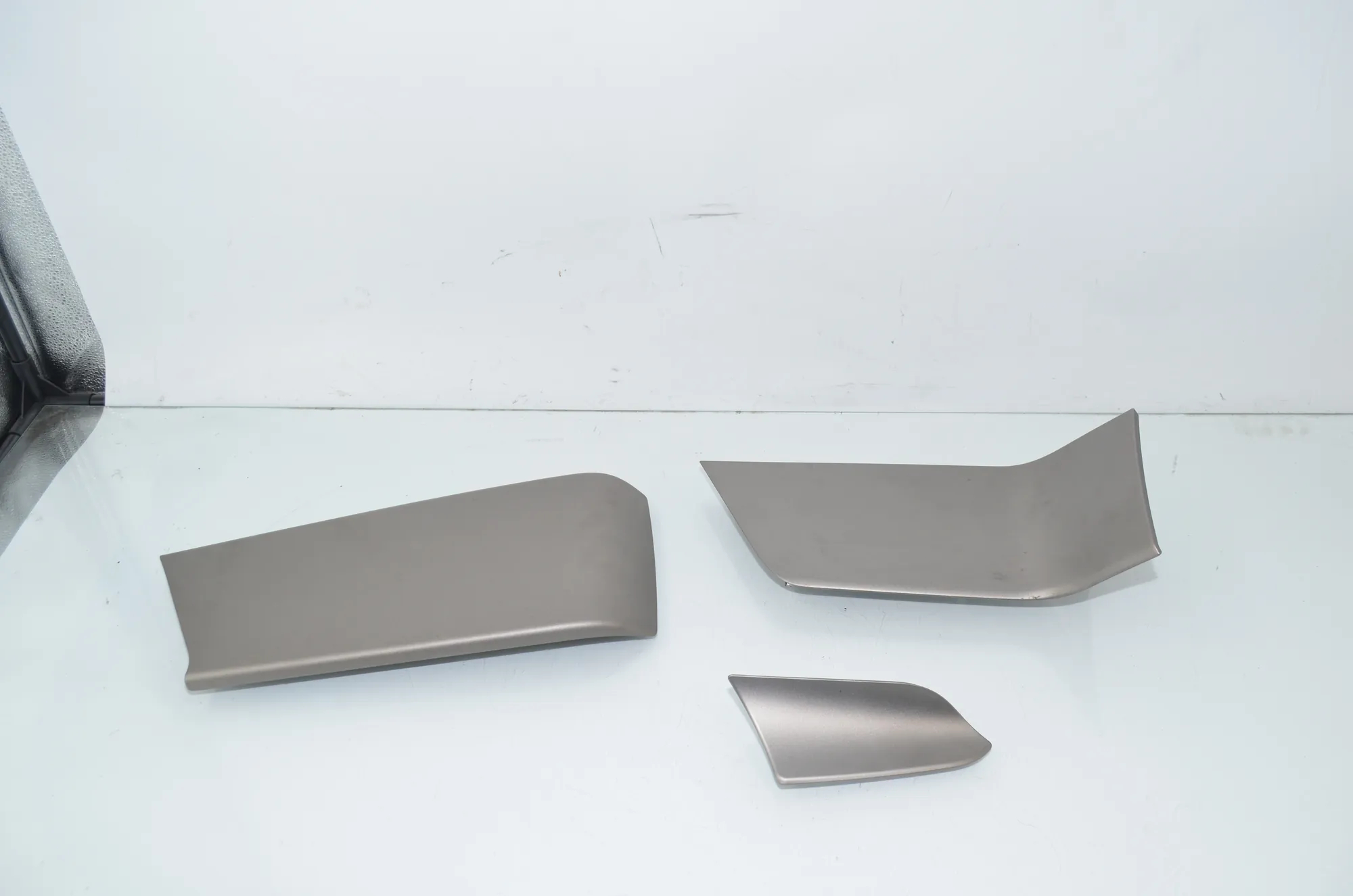 Interior Trim Strips Kit – OEM 9287413 · BMW i3 (I01) Electric 2014