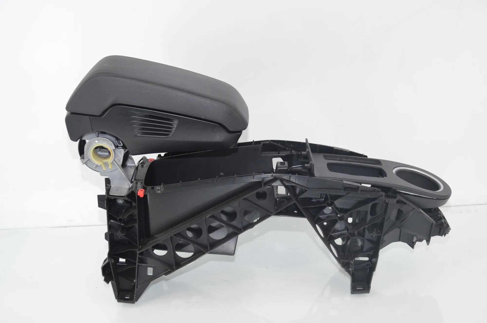 Center Console – OEM 9283166 · BMW i3 (I01) Electric 2014