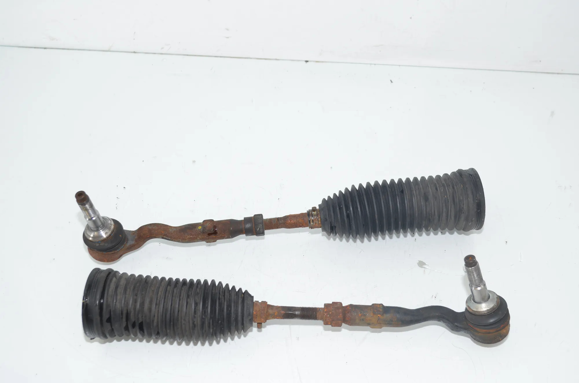 Left Side Steering Tie Rod – OEM 6784716 · BMW 5 Touring (F11) M 550 d xDrive 2016 – 2