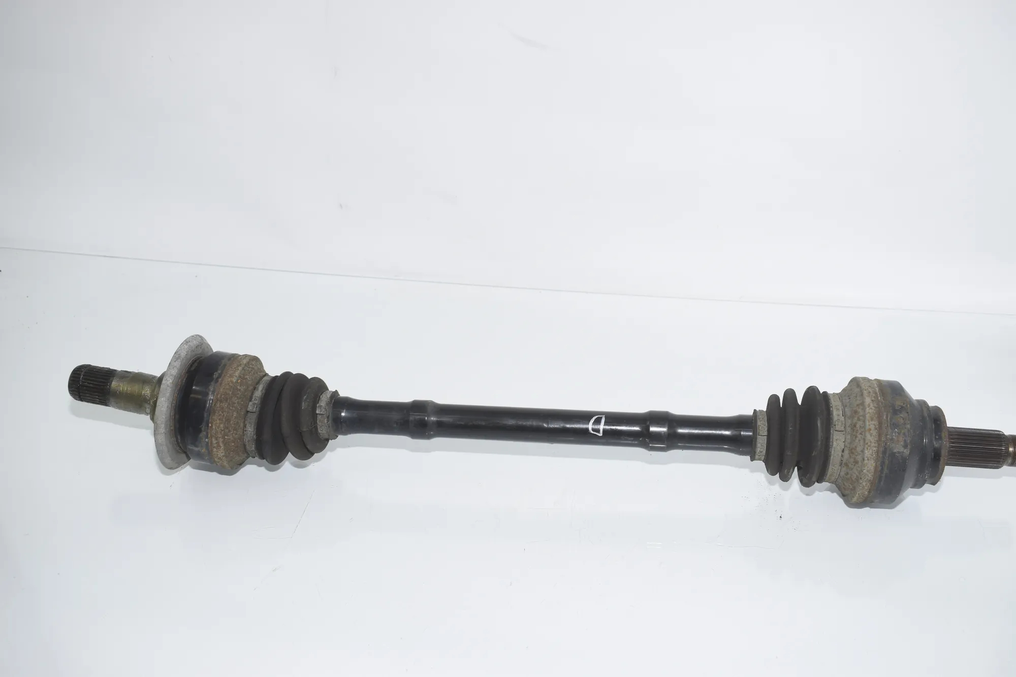Rear Right Driveshaft – OEM 7612942 · BMW 5 Touring (F11) M 550 d xDrive 2016 – 3