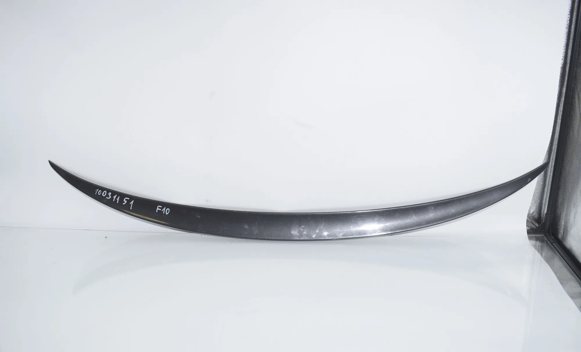 Tailgate Bootlid Spoiler – OEM 000 · BMW 5 (F10) 530 d xDrive 2011 – 2