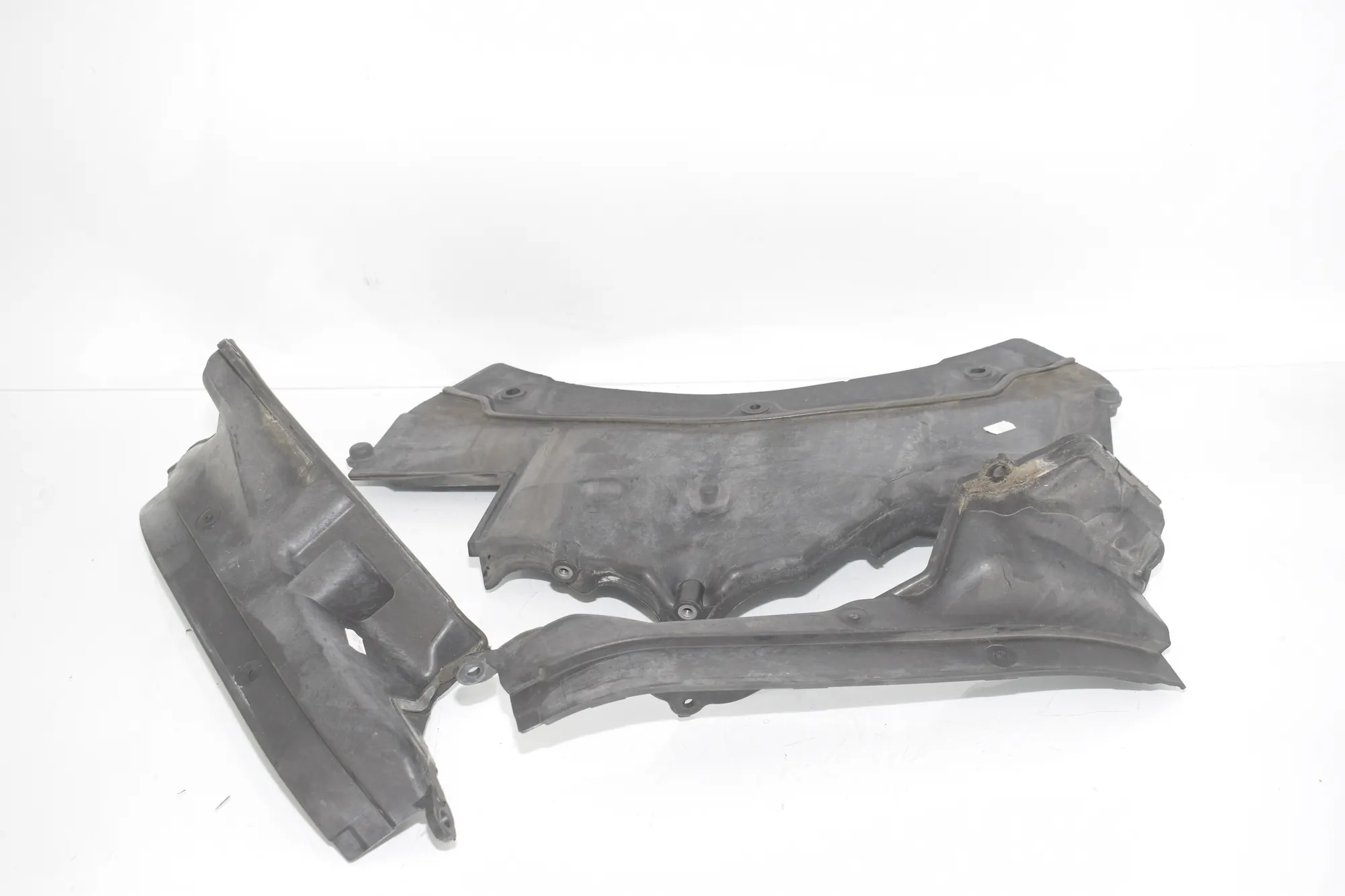 Other Engine Compartment Parts – OEM 7204336 · BMW 5 (F10) 530 d xDrive 2011