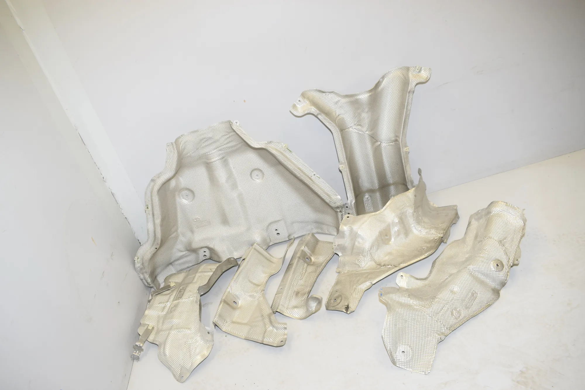 Heat Insulation – OEM 7180630 · BMW X6 (F16, F86) M 2017