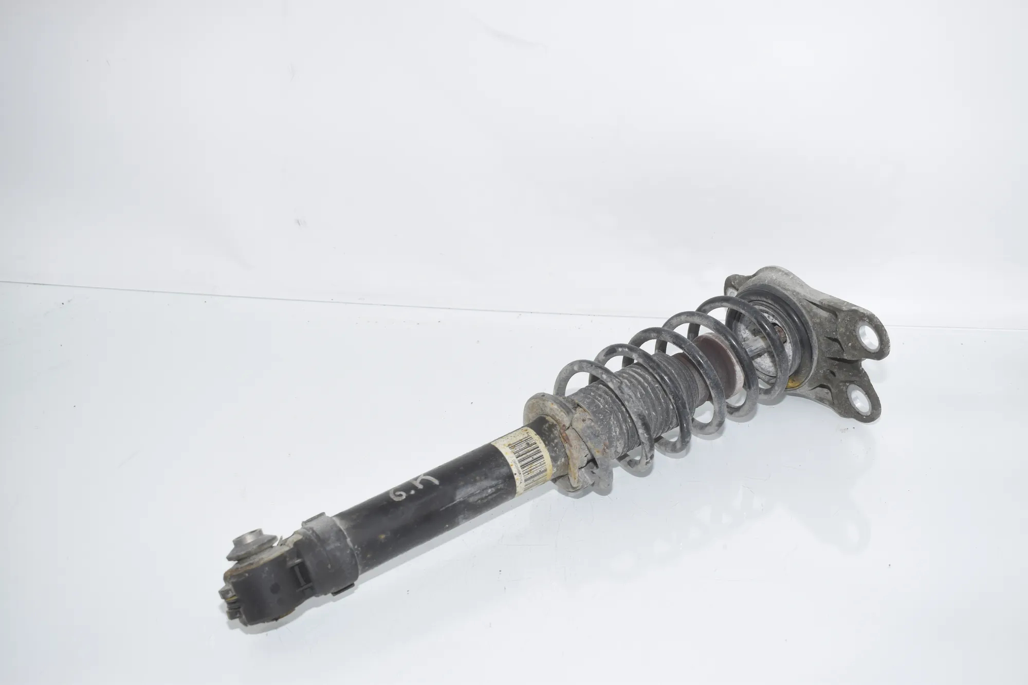 Rear Left Shock Absorber – OEM 6852231 · BMW i3 (I01) Electric 2014 – 3