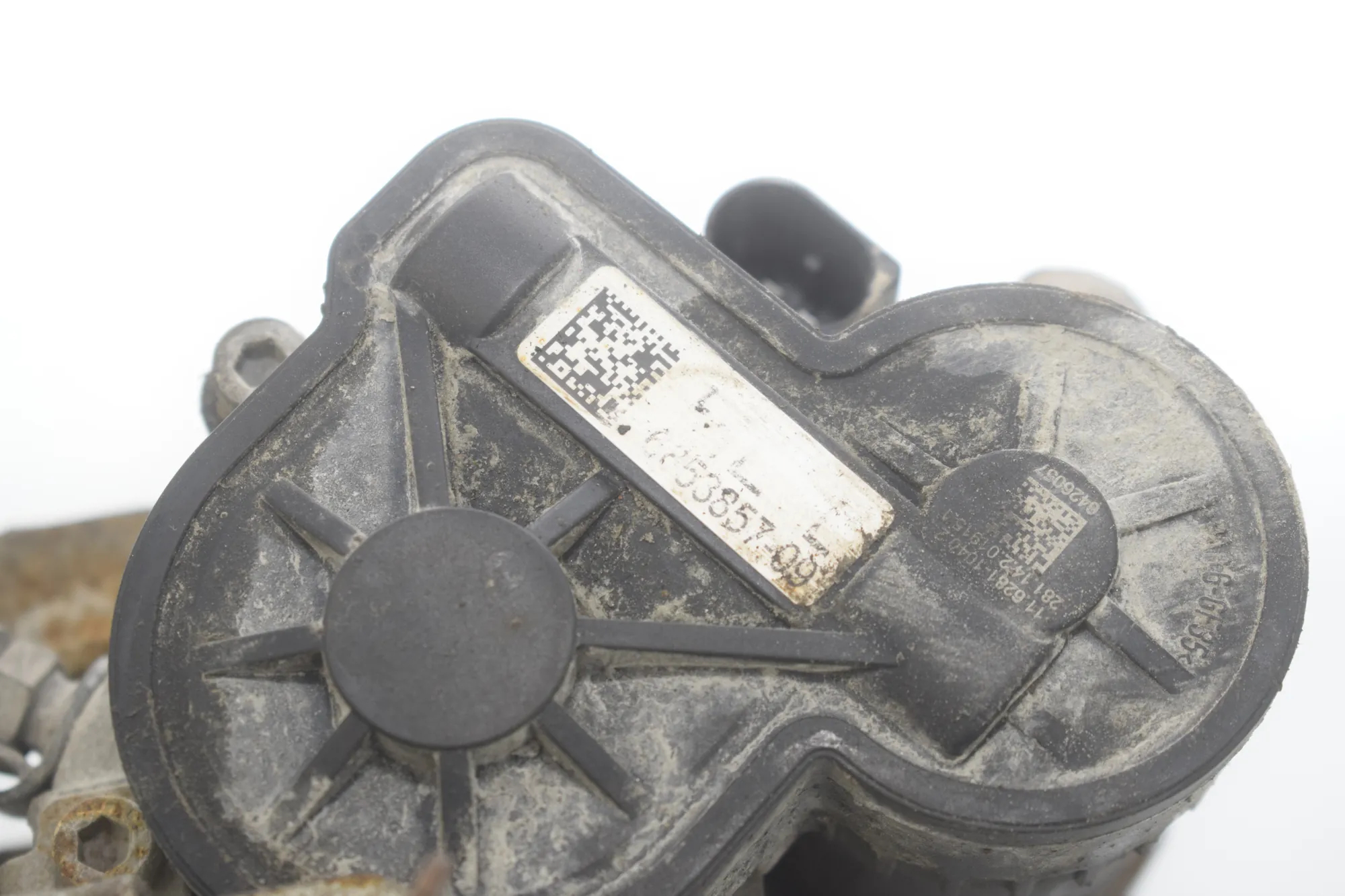 Rear Left Brake Caliper – OEM 6853857 · BMW i3 (I01) Electric 2014 – 5