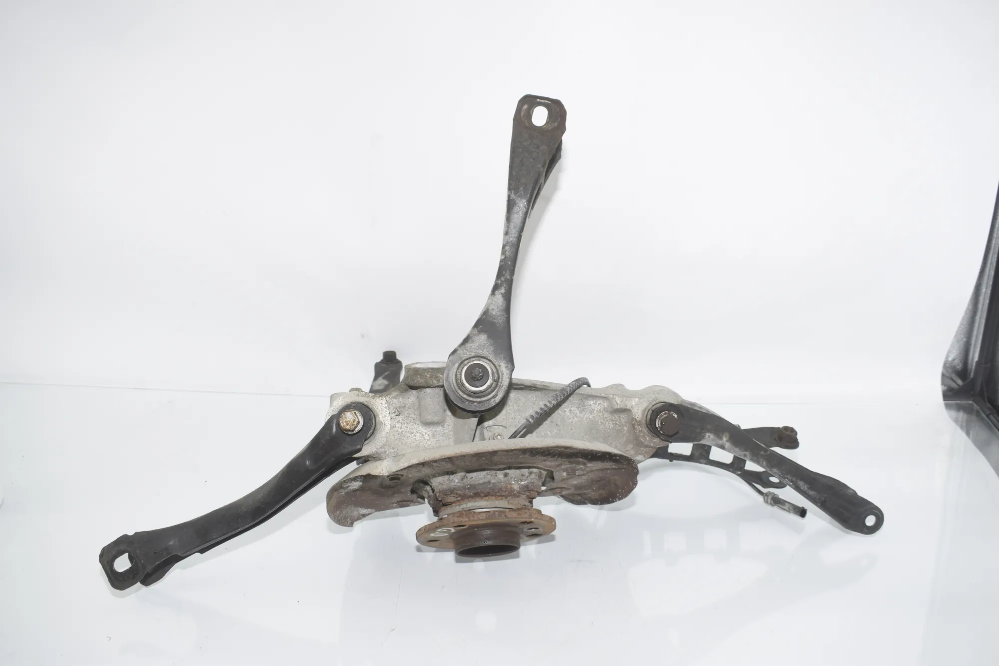 Rear Right Wheel Hub – OEM 6852162 · BMW i3 (I01) Electric 2014 – 2
