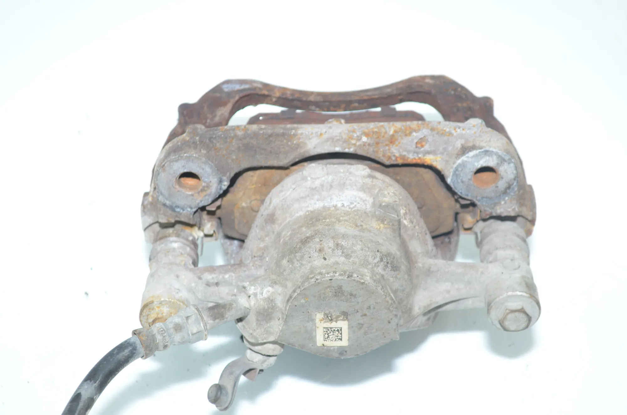 Front Left Brake Caliper – OEM 6860269 · BMW i3 (I01) Electric 2014 – 4