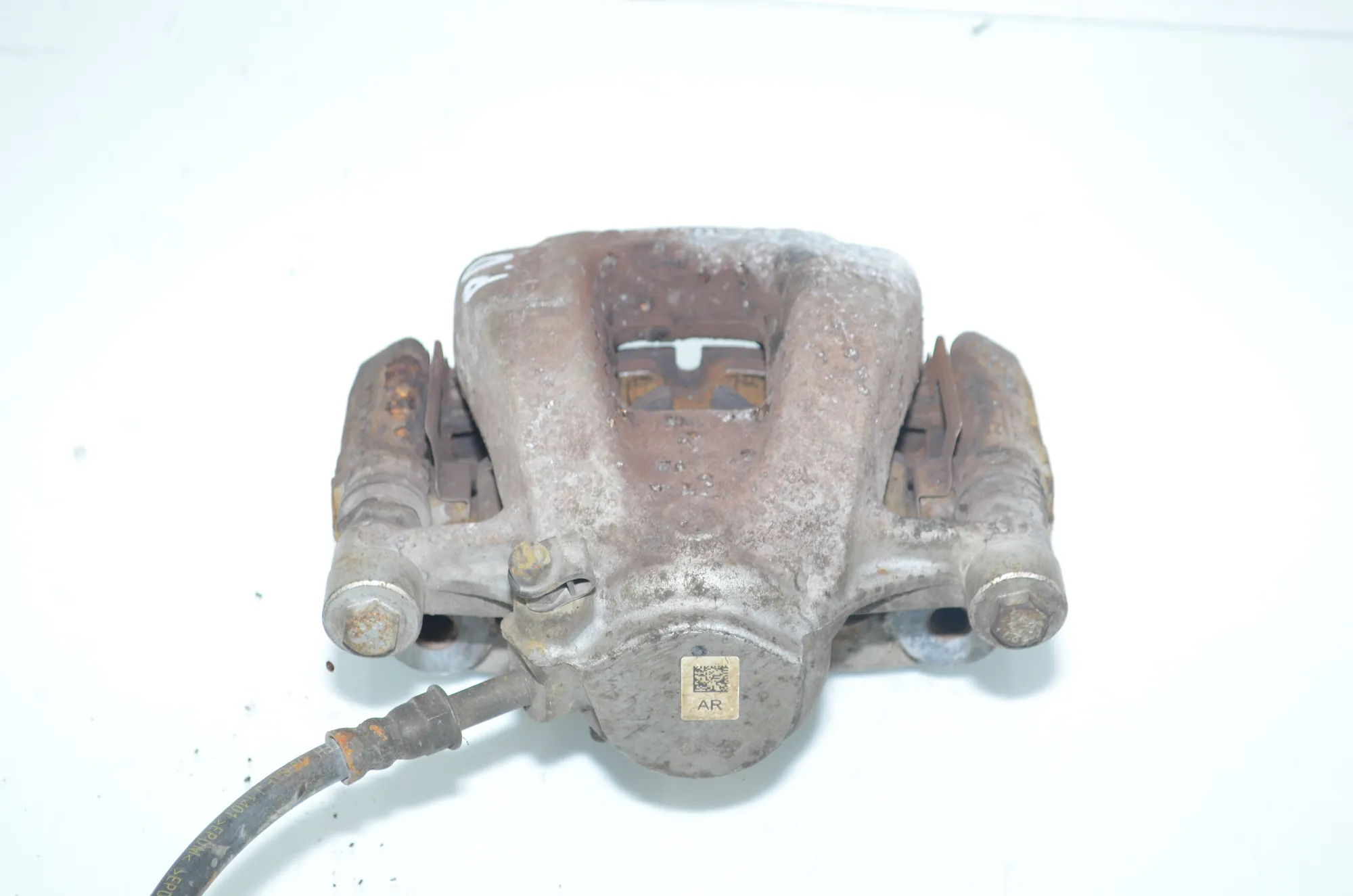 Front Right Brake Caliper – OEM 6860270 · BMW i3 (I01) Electric 2014 – 2