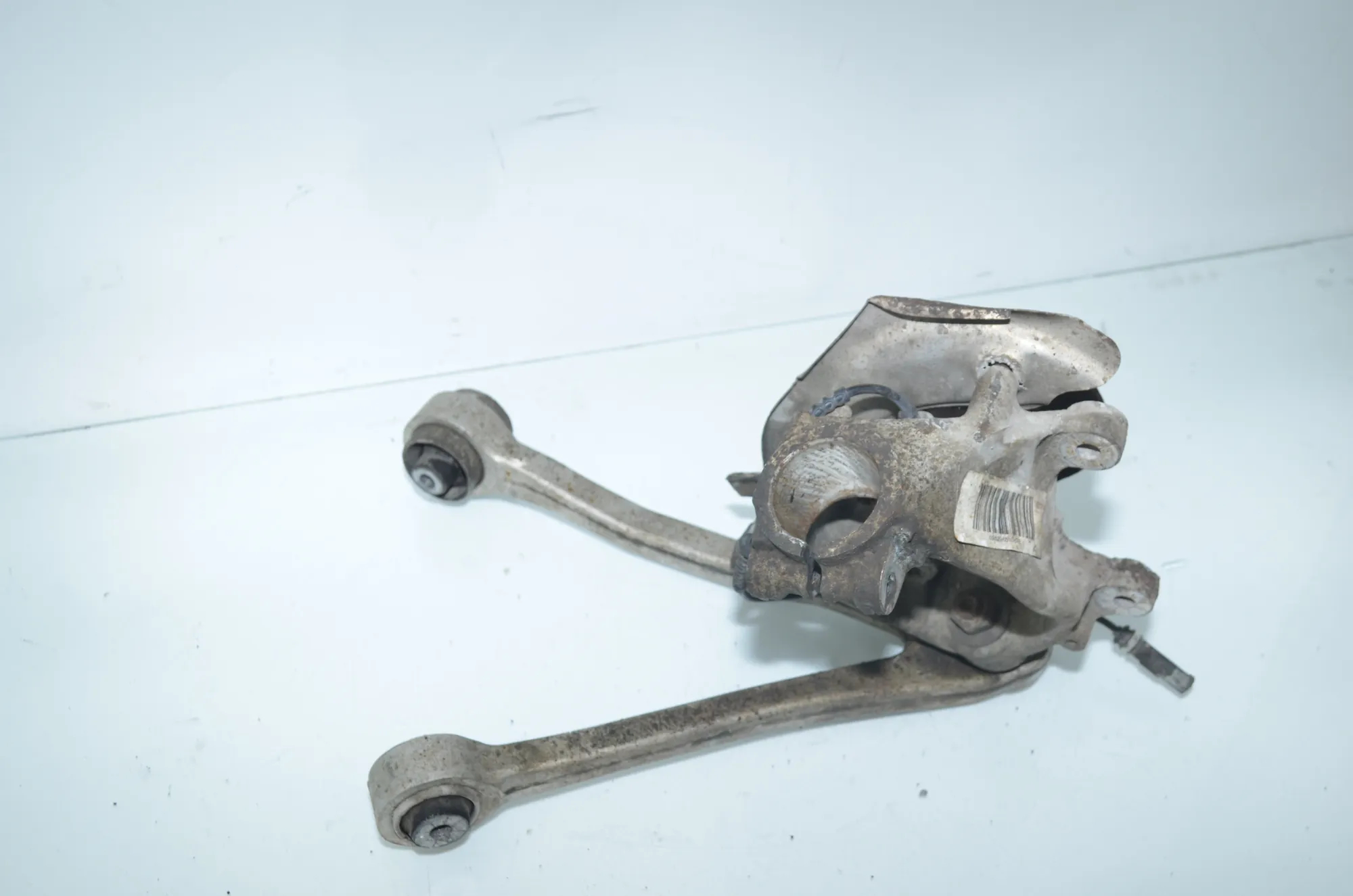 Front Right Wheel Hub – OEM 6852160 · BMW i3 (I01) Electric 2014 – 2
