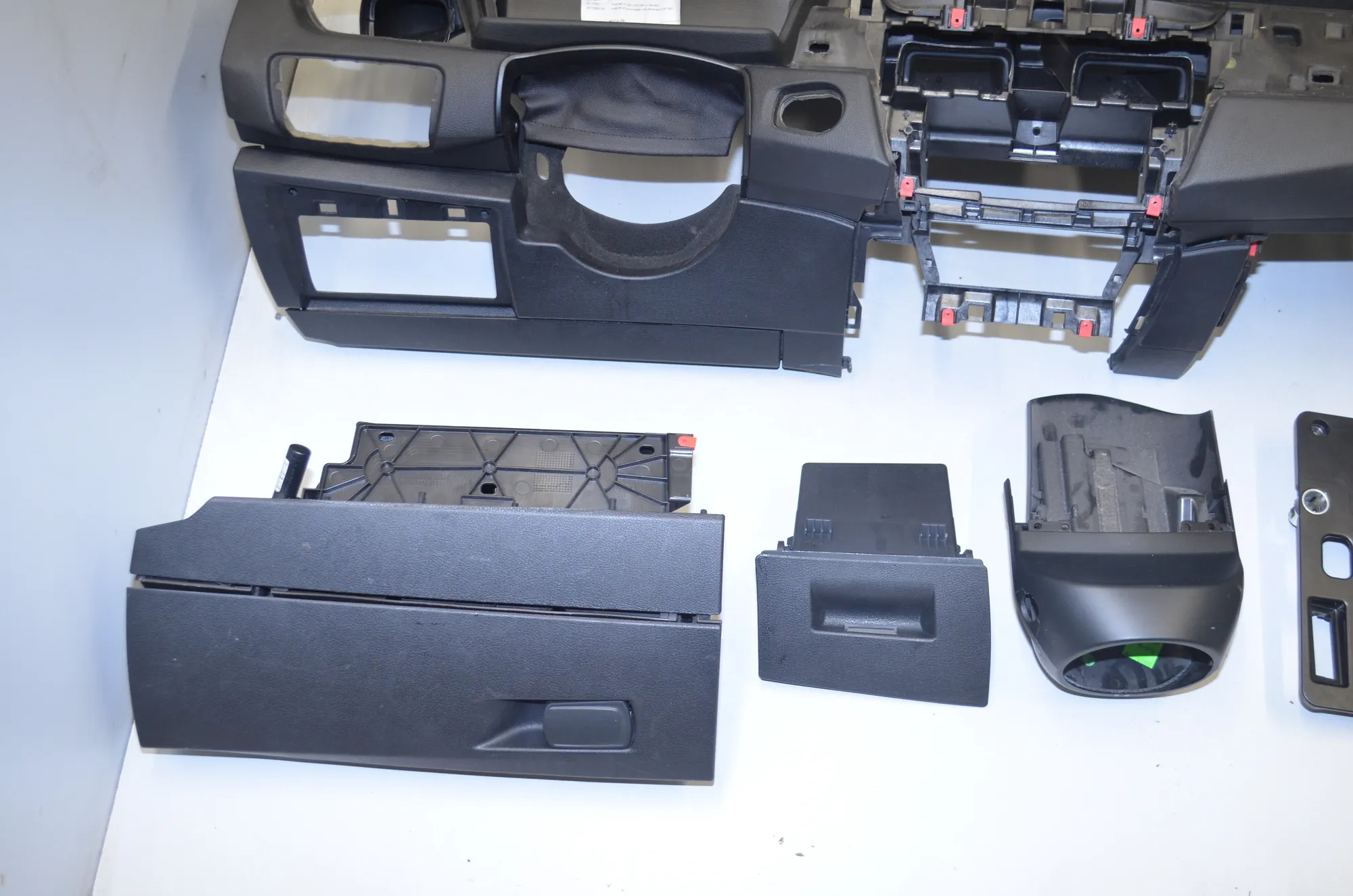 Dashboard – OEM 9378901 · BMW 2 Gran Tourer (F46) 216 d 2015 – 3