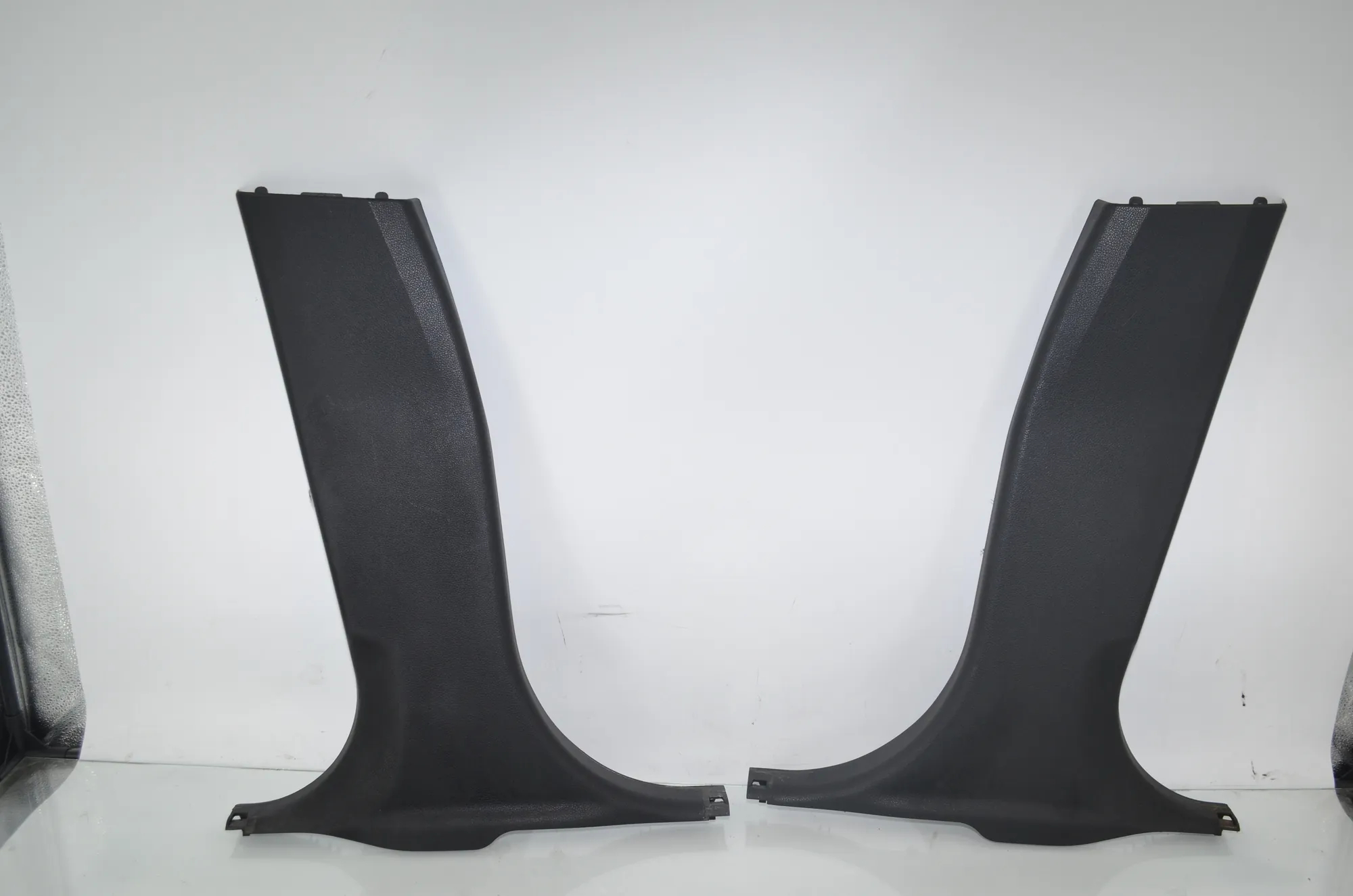 Left Side B Pillar Trim – OEM 7359849 · BMW 2 Gran Tourer (F46) 216 d 2015