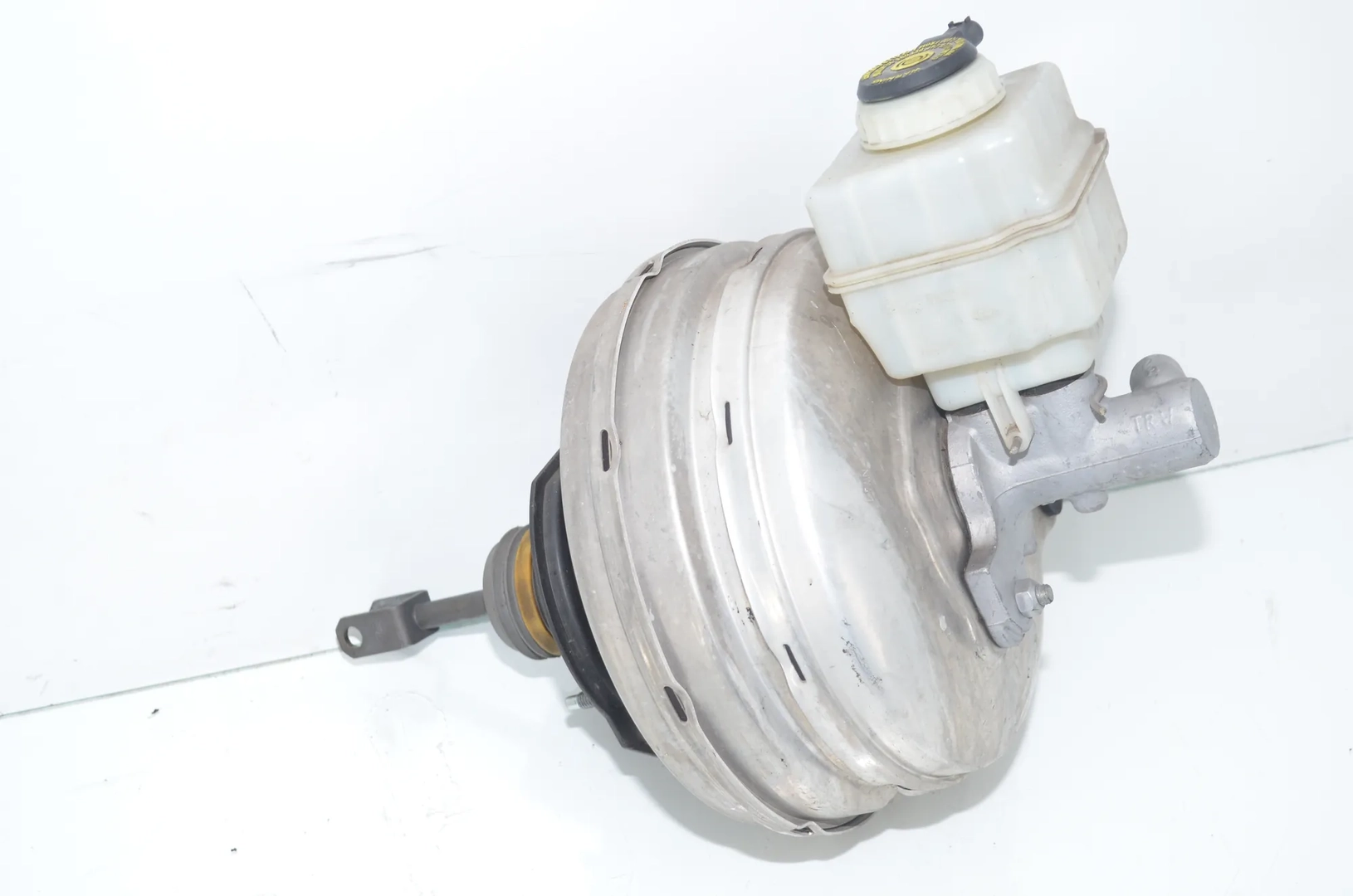 Brake Servo Booster – OEM 6790454 · BMW 5 Gran Turismo (F07) 530 d 2009 – 3