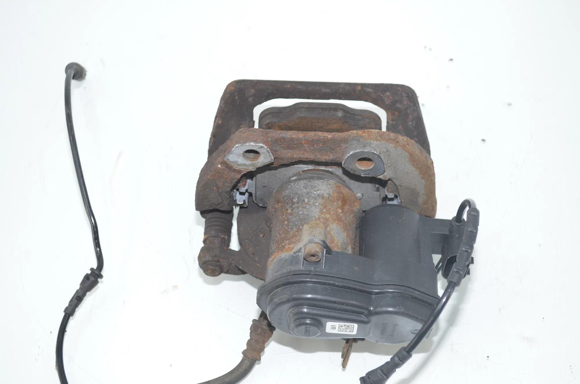 Rear Right Brake Caliper – OEM 6793048 · BMW 5 Touring (F11) 535 d xDrive 2013 – 3