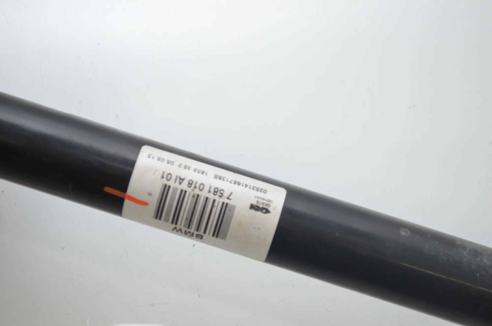 Rear Right Driveshaft – OEM 7581018 · BMW 5 Touring (F11) 535 d xDrive 2013 – 4