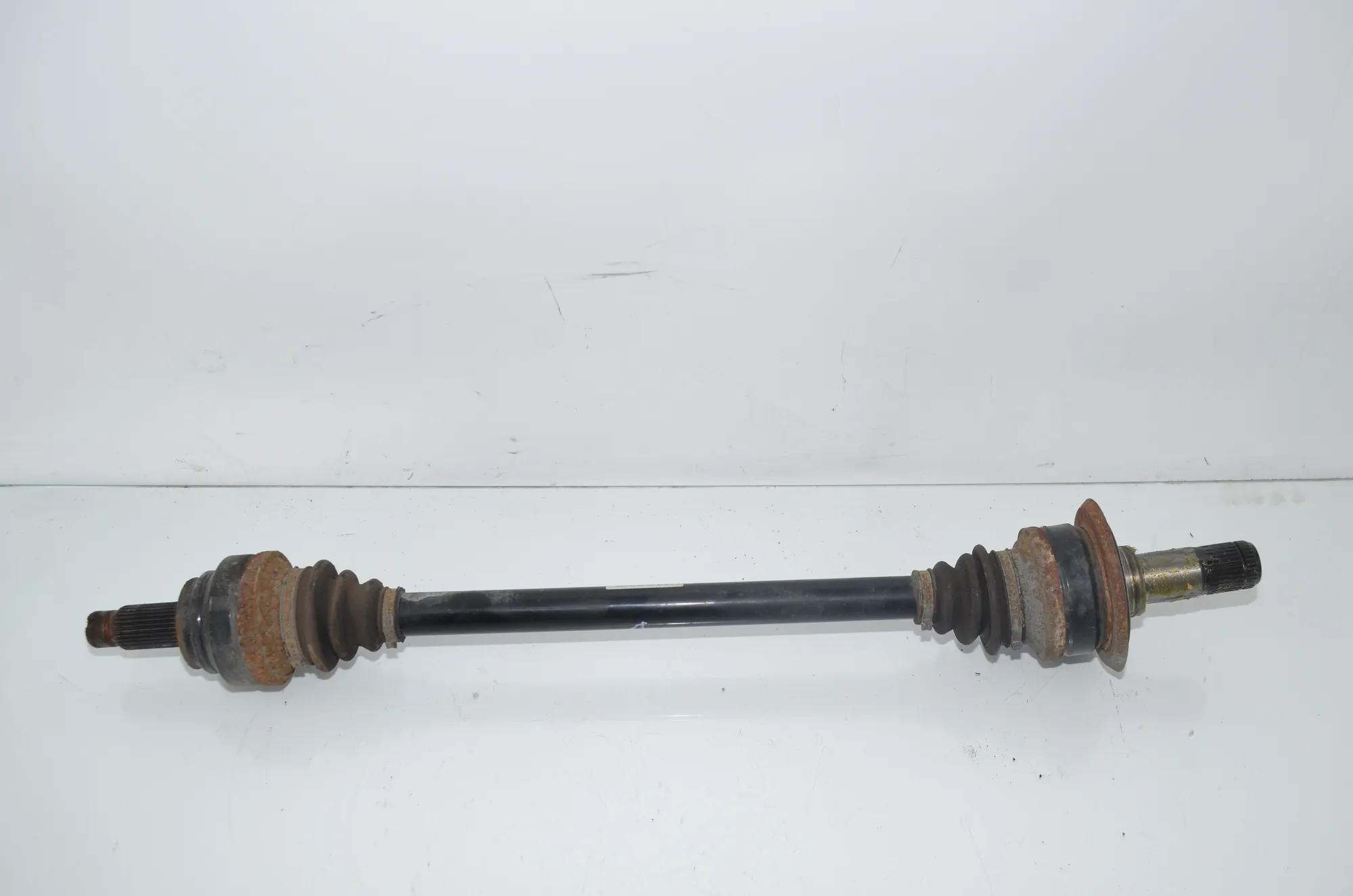 Rear Right Driveshaft – OEM 7581018 · BMW 5 Touring (F11) 535 d xDrive 2013