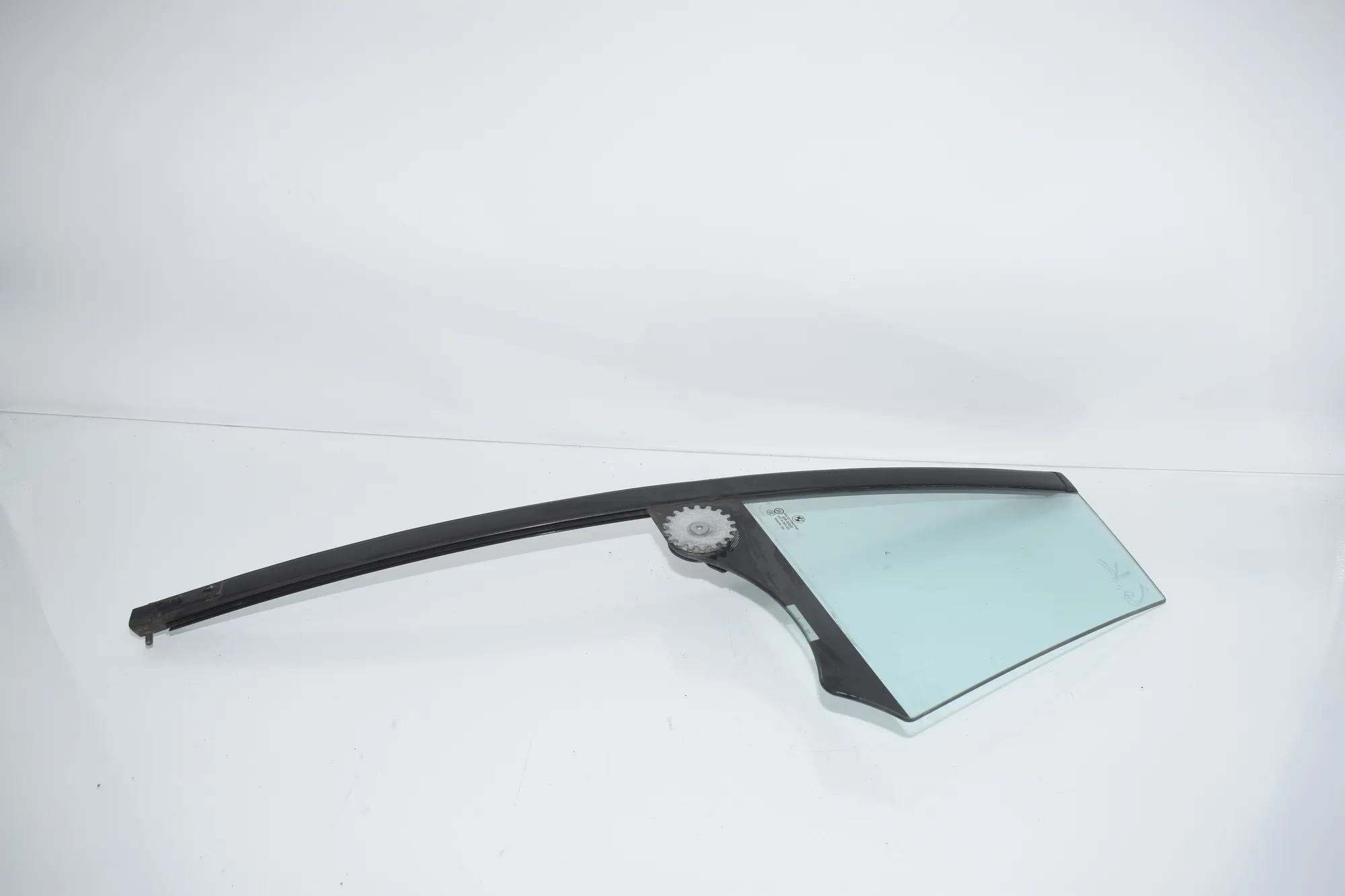 Rear Left Quarter Window – OEM 7197885 · BMW 5 Gran Turismo (F07) 530 d 2009 – 2