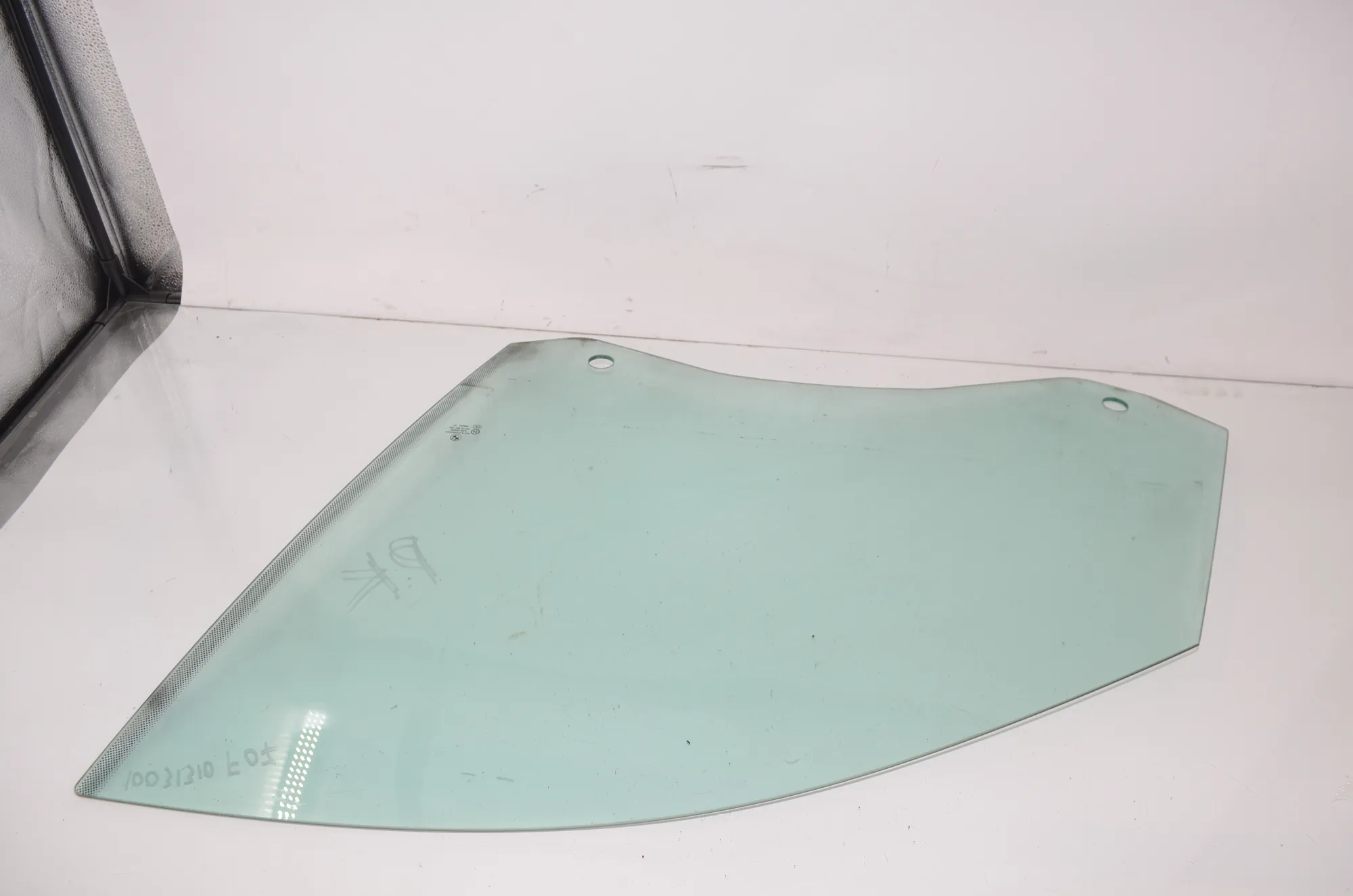 Front Left Door Window – OEM 7197909 · BMW 5 Gran Turismo (F07) 530 d 2009 – 2