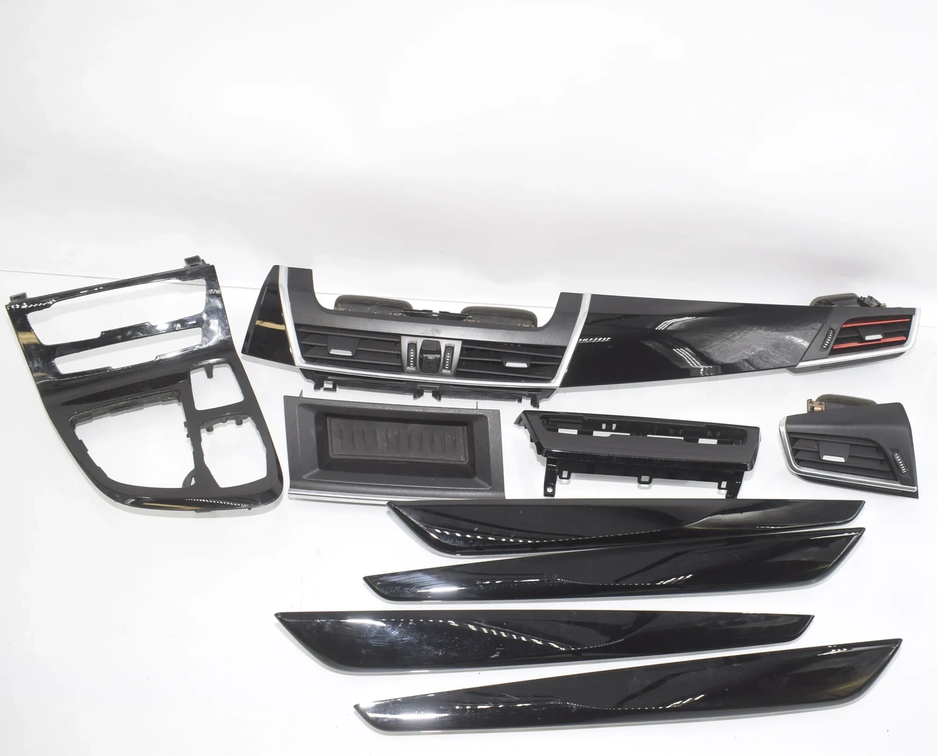 Interior Trim Strips Kit – OEM 9287611 · BMW 2 Gran Tourer (F46) 216 d 2015 – 3