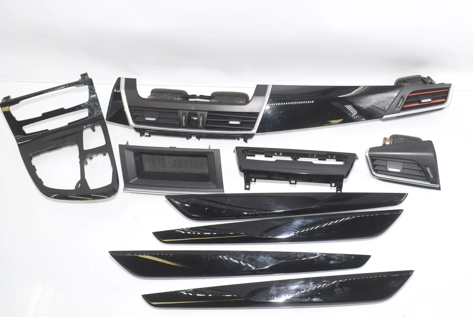 Interior Trim Strips Kit – OEM 9287611 · BMW 2 Gran Tourer (F46) 216 d 2015 – 2