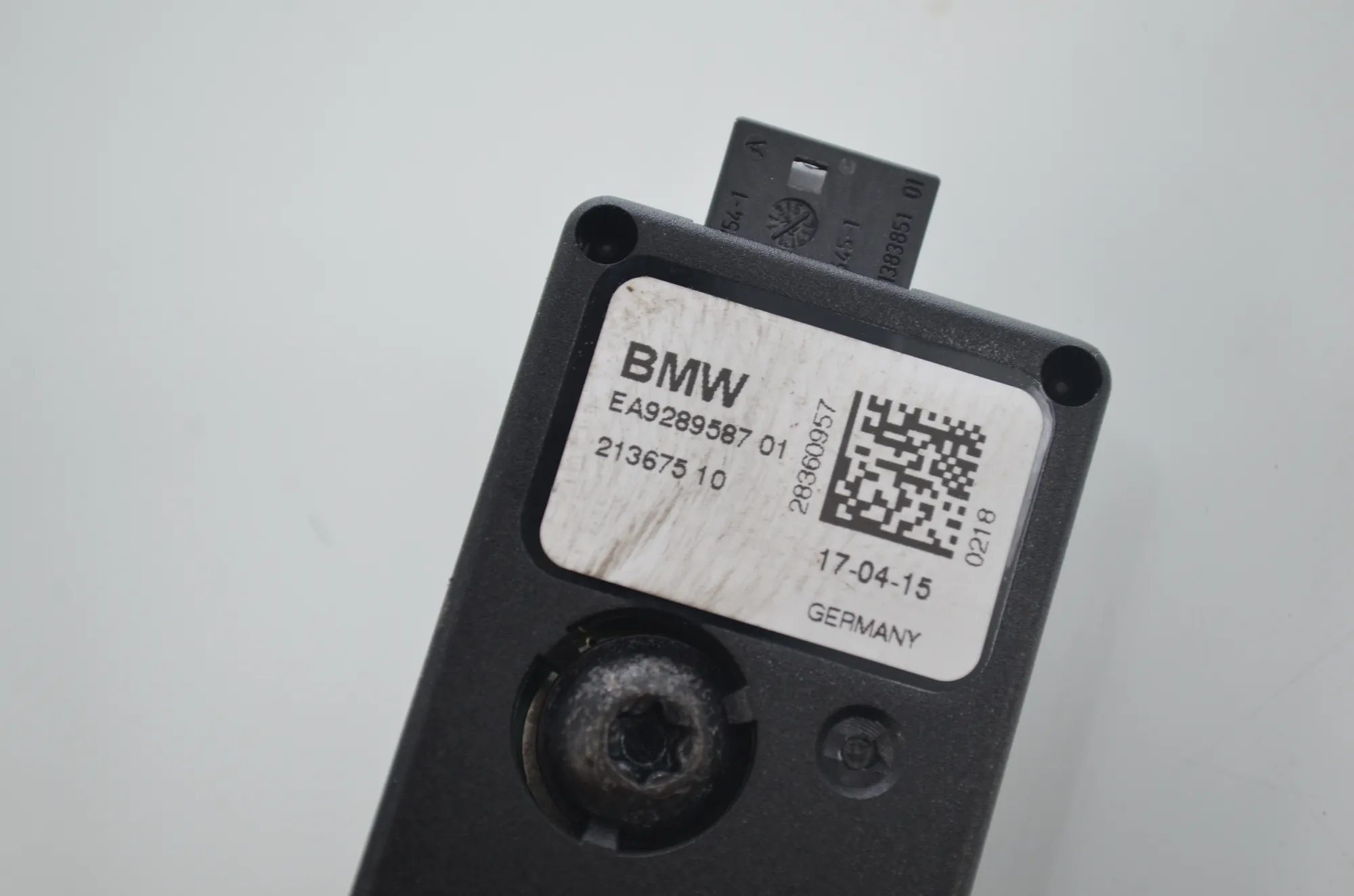 Antenna – OEM 9230911 · BMW 2 Gran Tourer (F46) 216 d 2015 – 9